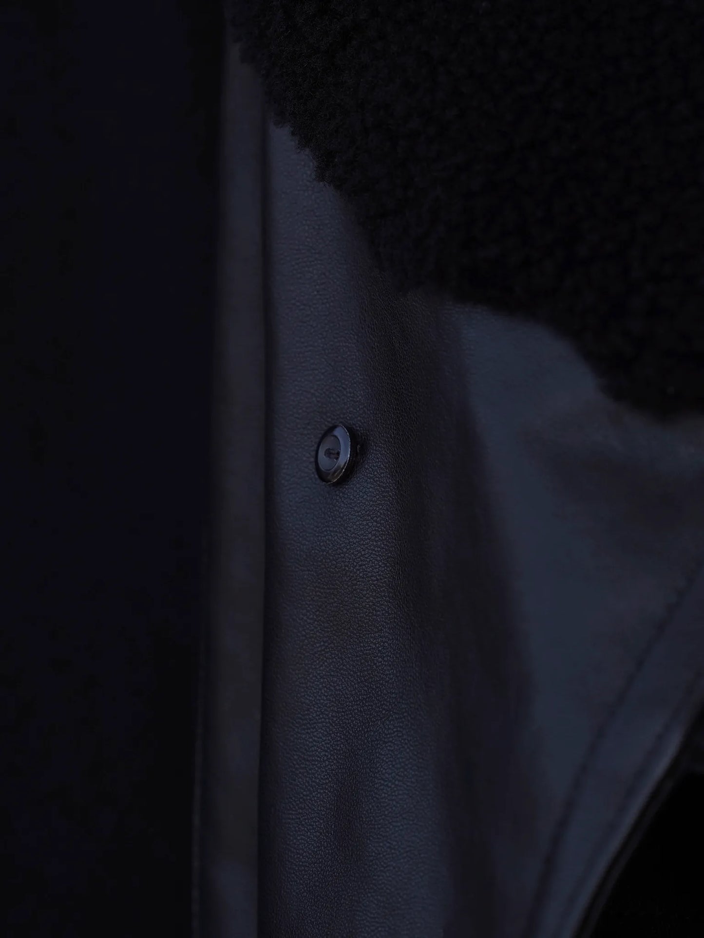 COMOLI | ラムレザー カナディアンコート BLACK