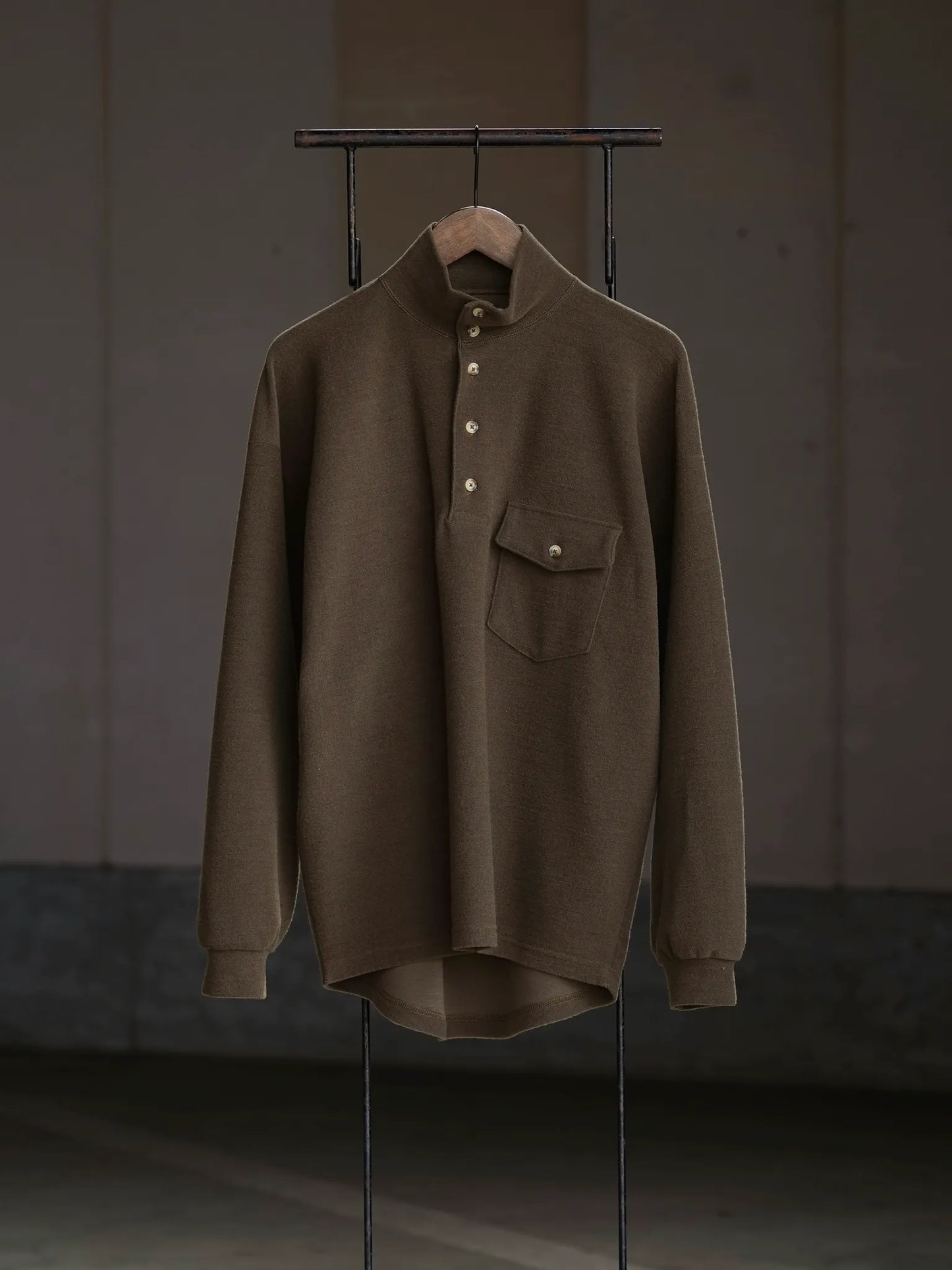 YE OLDE AND NEW MAN | RANDONNEUR04 DARK OLIVE