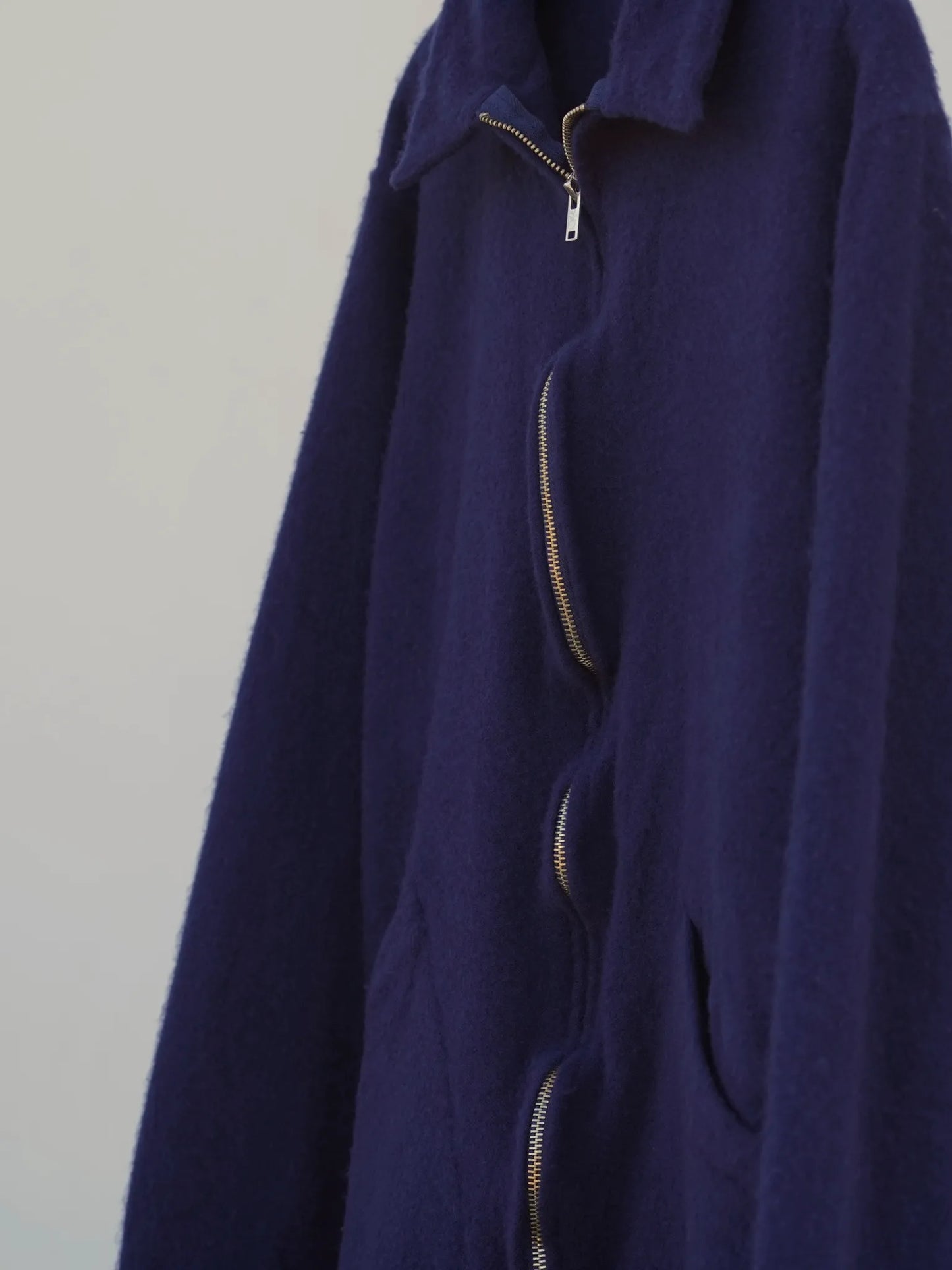 COMOLI | 縮絨ウール ジップショートジャケット PURPLE BLUE