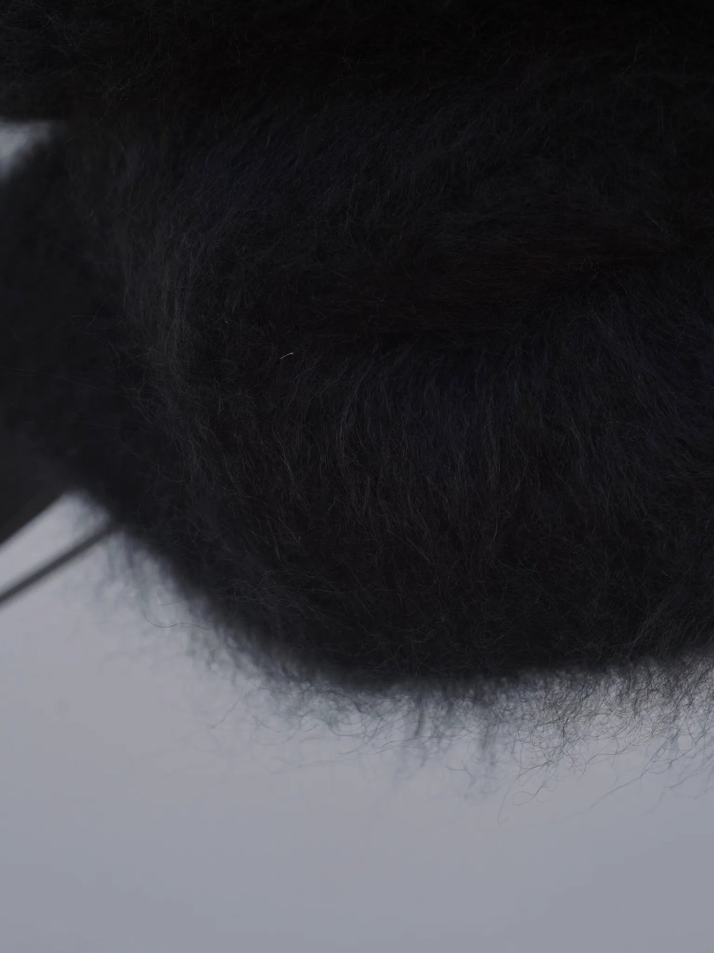 COMOLI | カシミヤファー ネックウォーマー BLACK