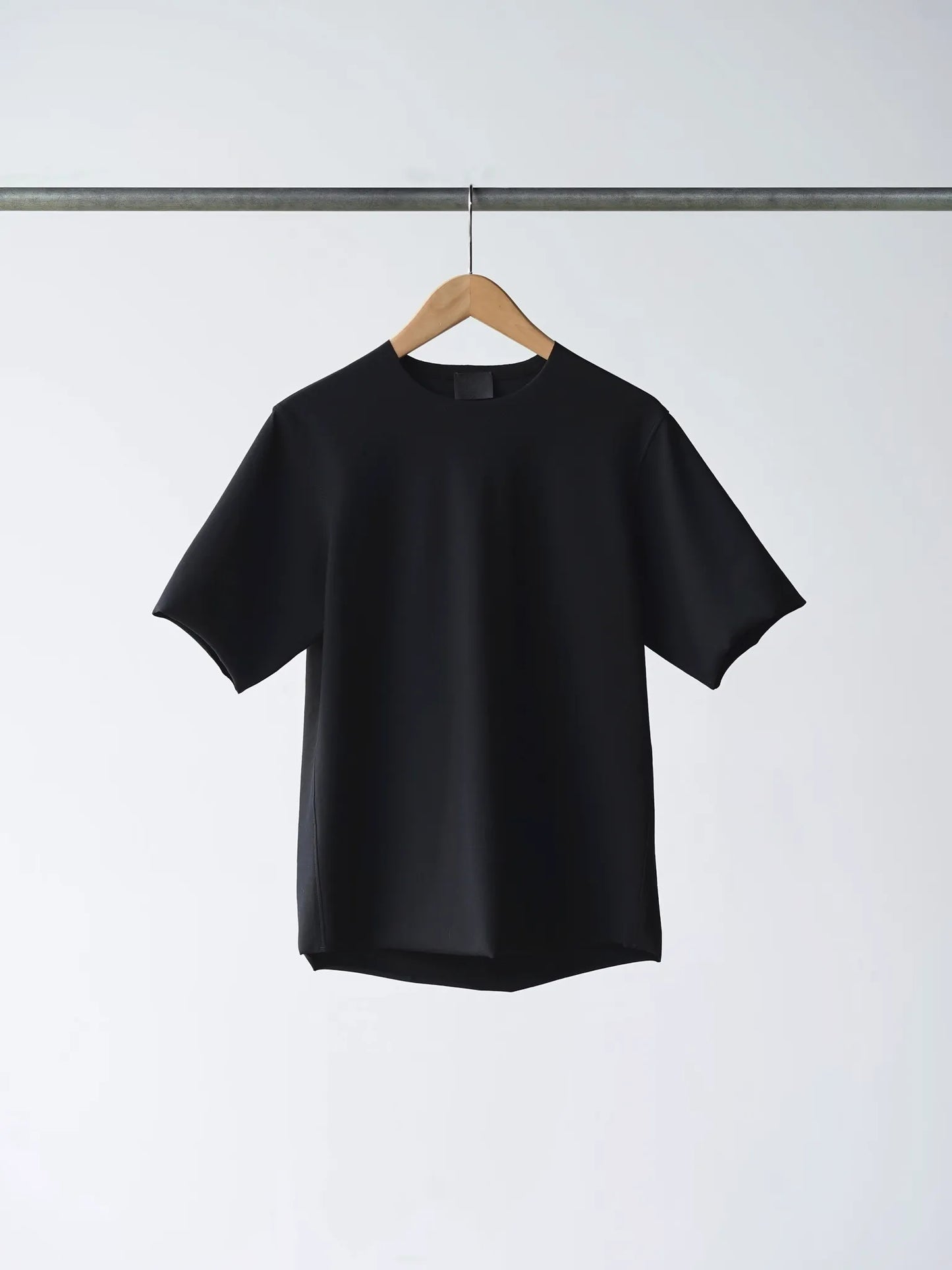 山内 | 強撚フリーカットポンチ・ショートスリーブTシャツ black