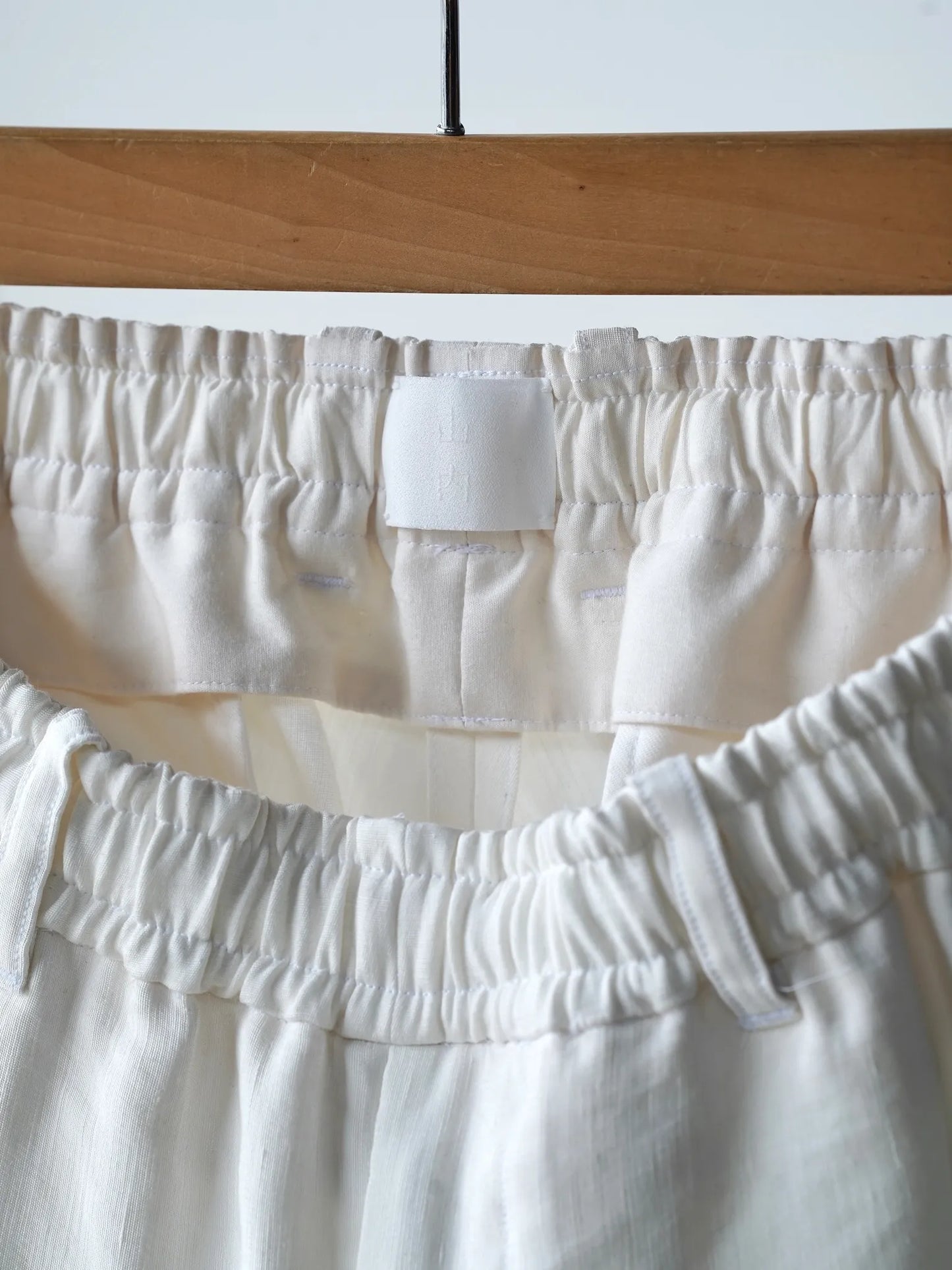 Yamauchi | Vintage Silk-Linen One-Cut Easy Pants off white