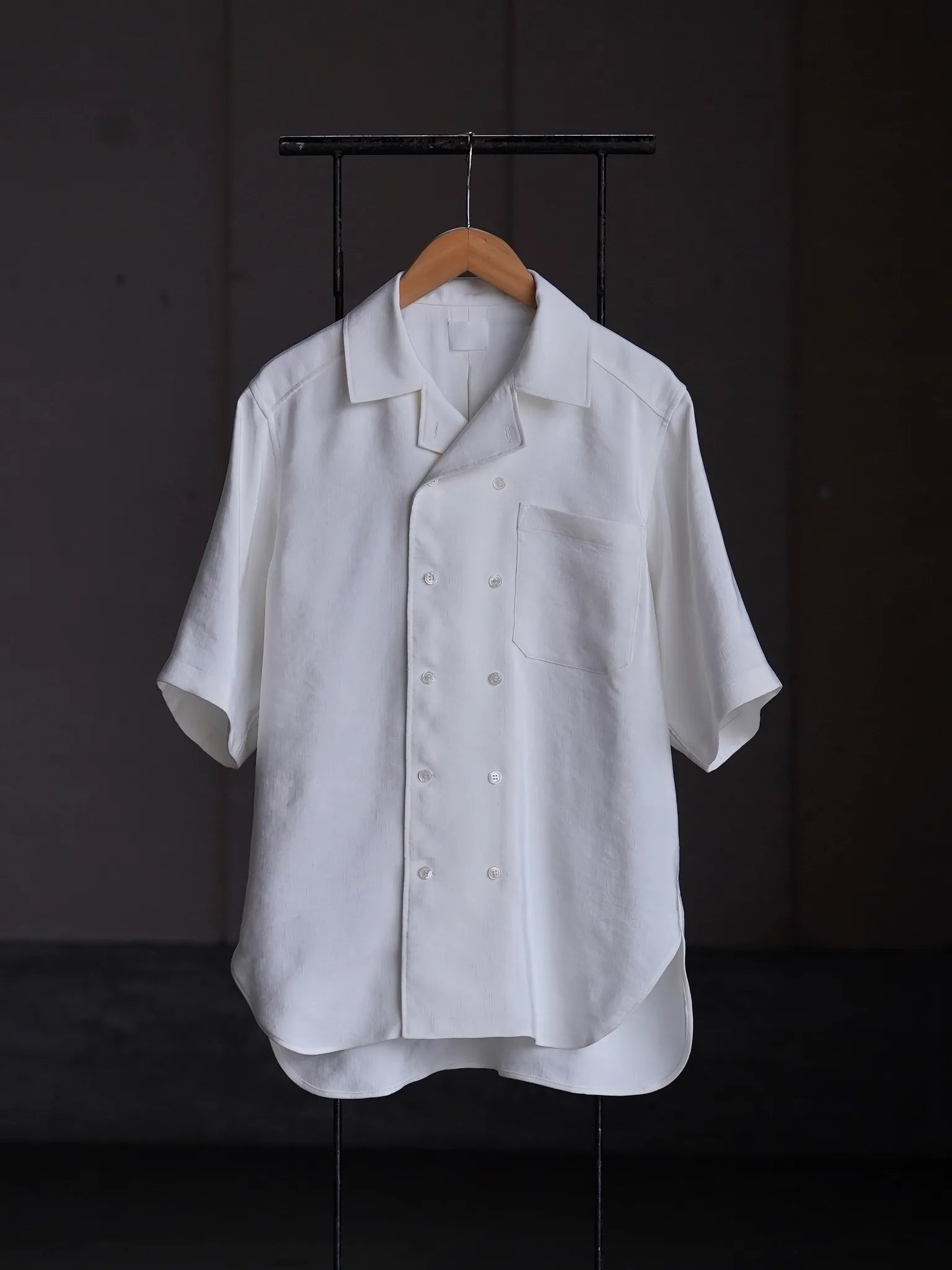 山内-ビンテージシルクリネン-ダブルオープンカラーショートスリーブシャツ-off-white-1