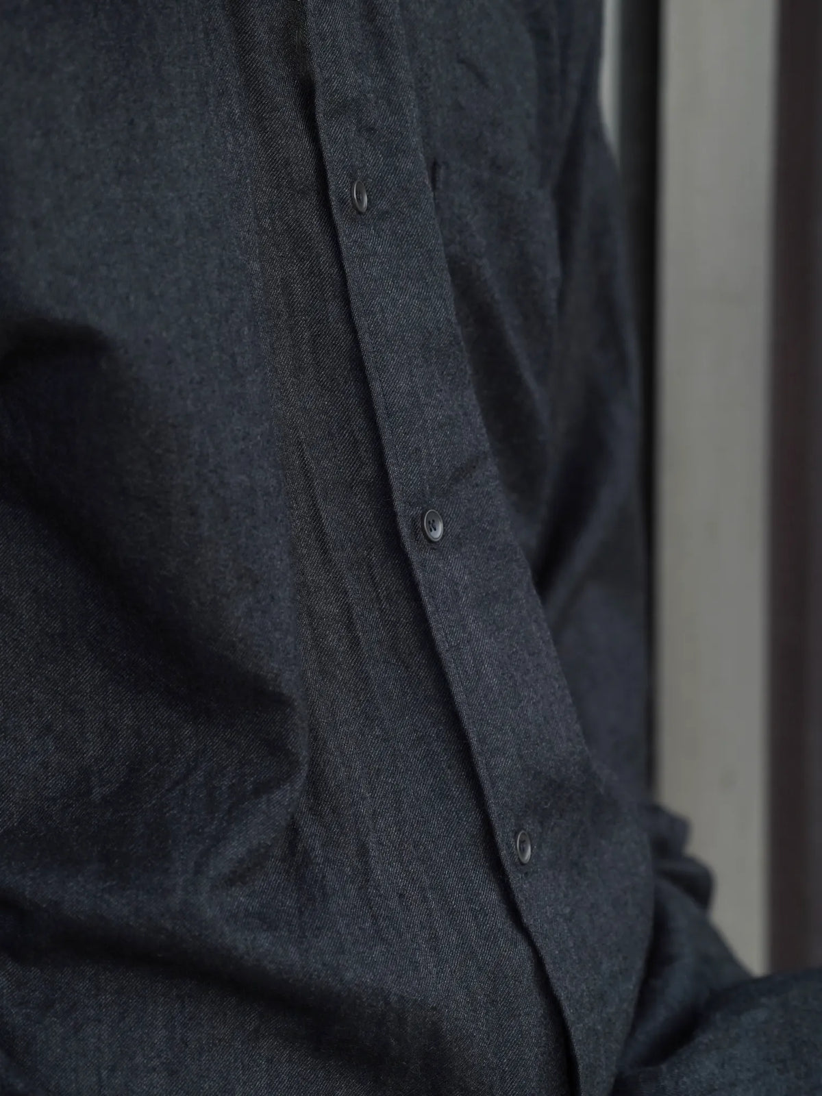 COMOLI | カシミヤシルク シャツ CHARCOAL