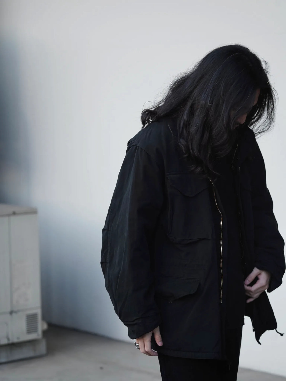 COMOLI | 製品染 M65ジャケット BLACK