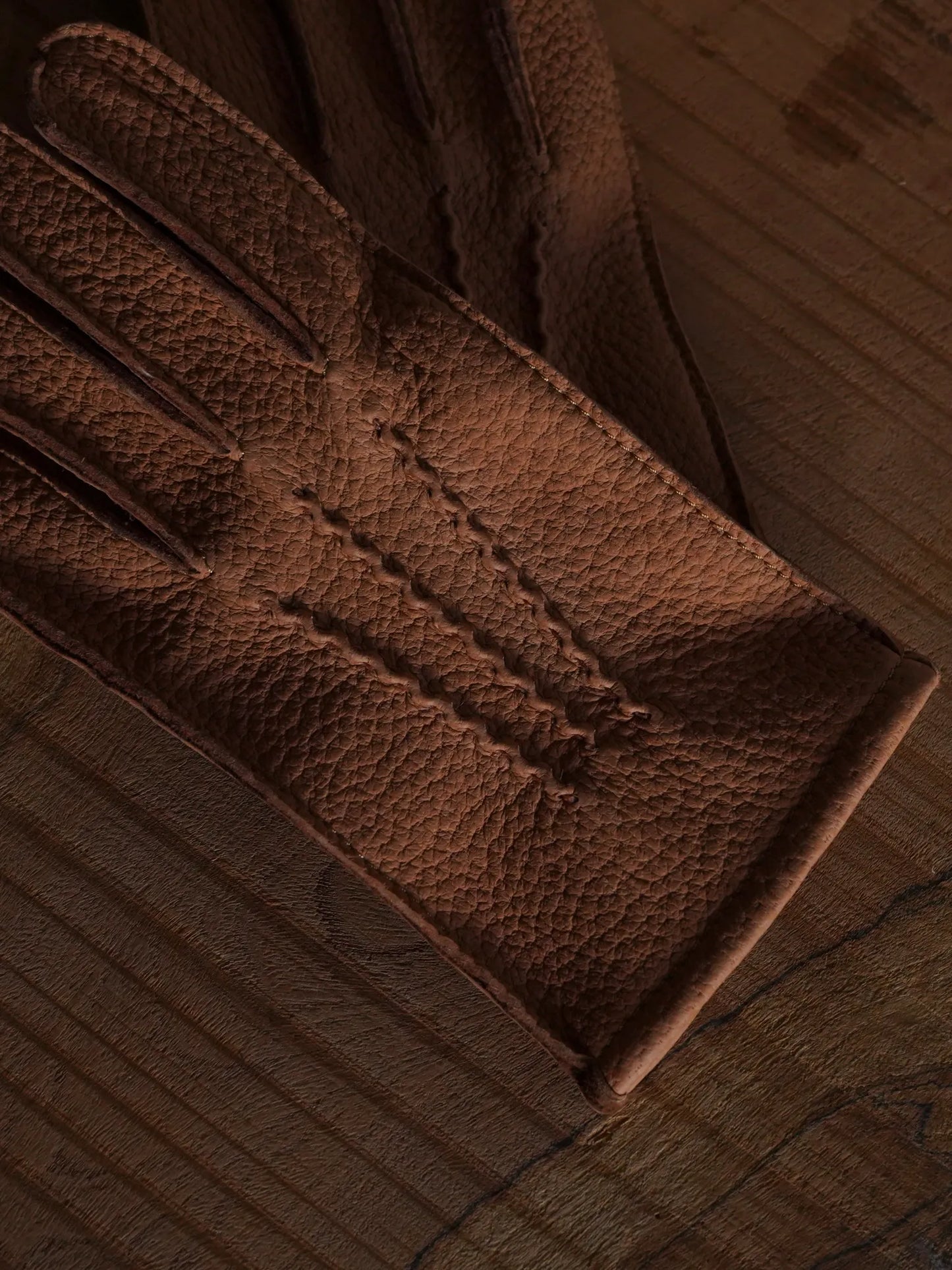 Post Production | Country Gloves Peccary -unlining- Cork