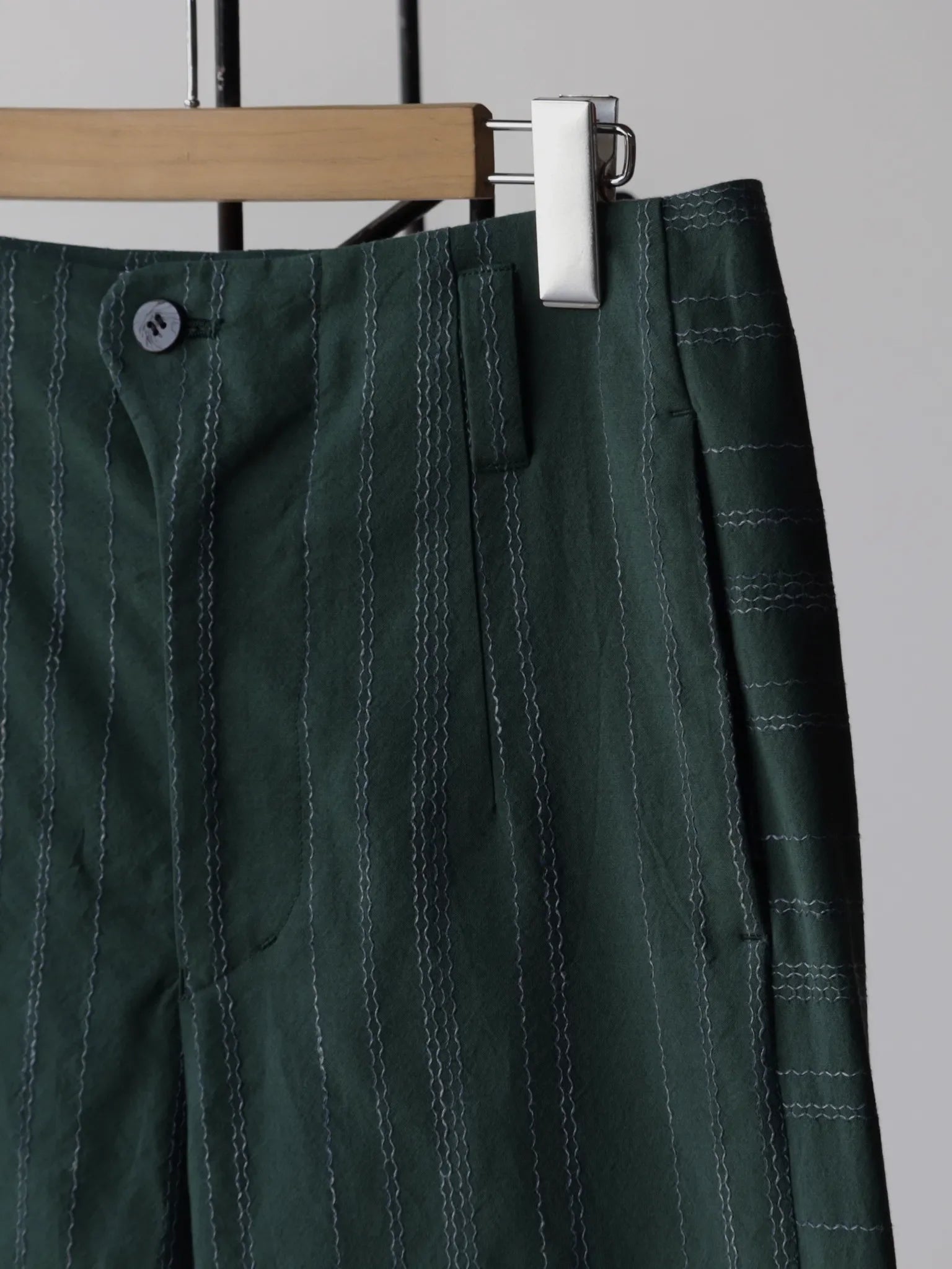 amachi-fluctuation-line-pants-green-blue-5