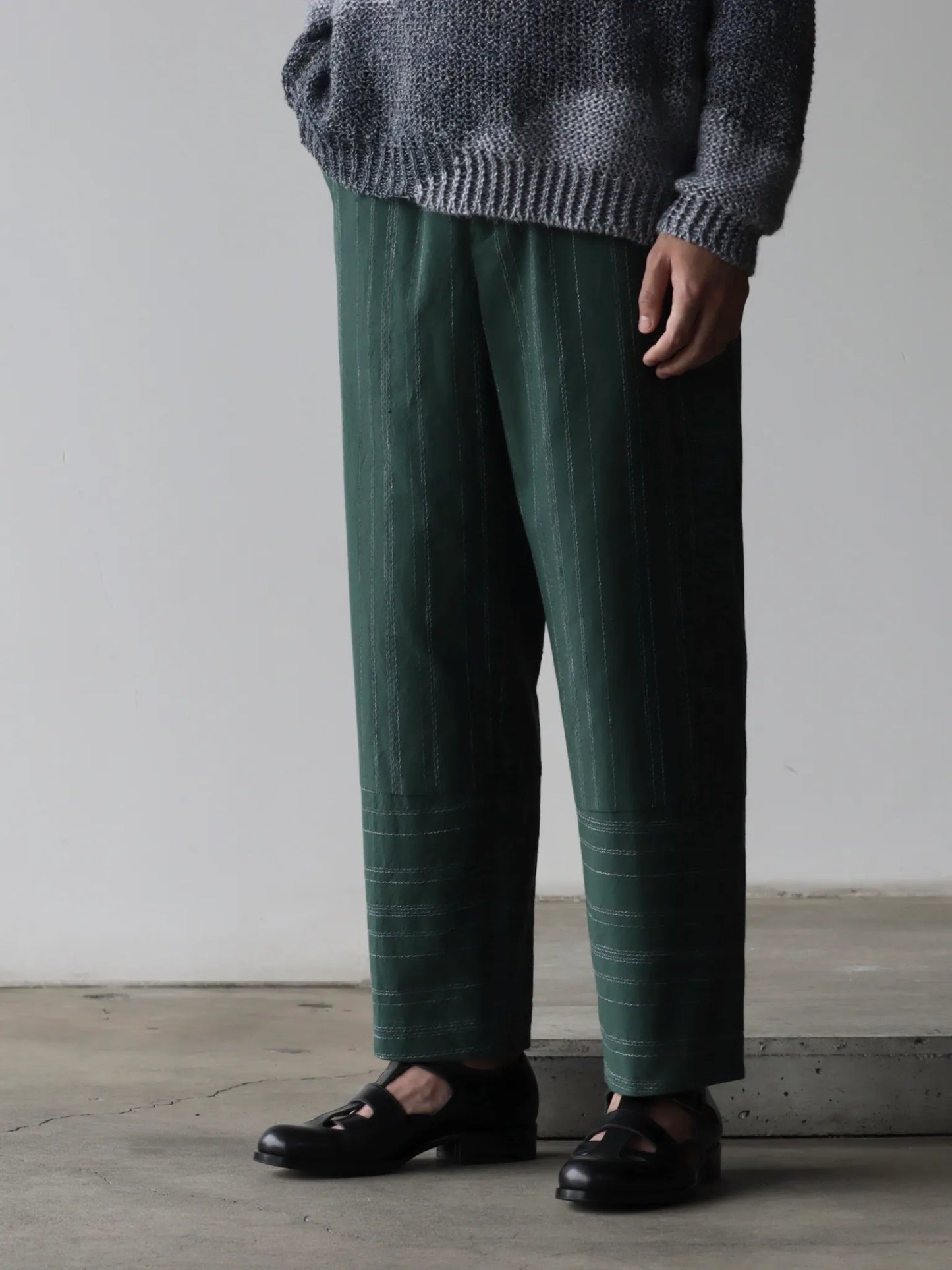 amachi-fluctuation-line-pants-green-blue-3