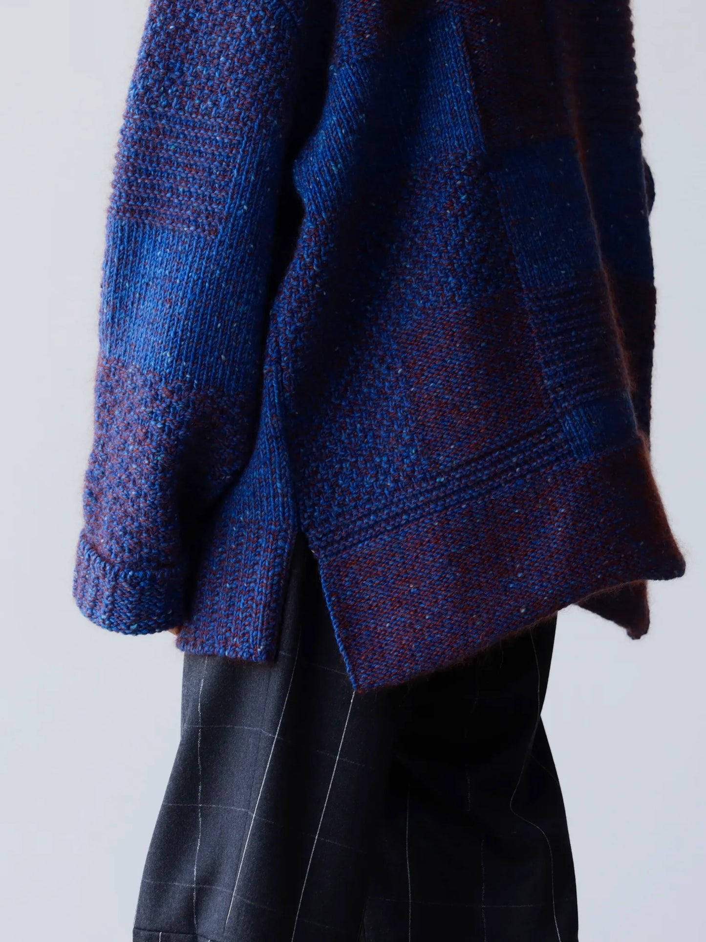 amachi. | Macrocell Knit Blue