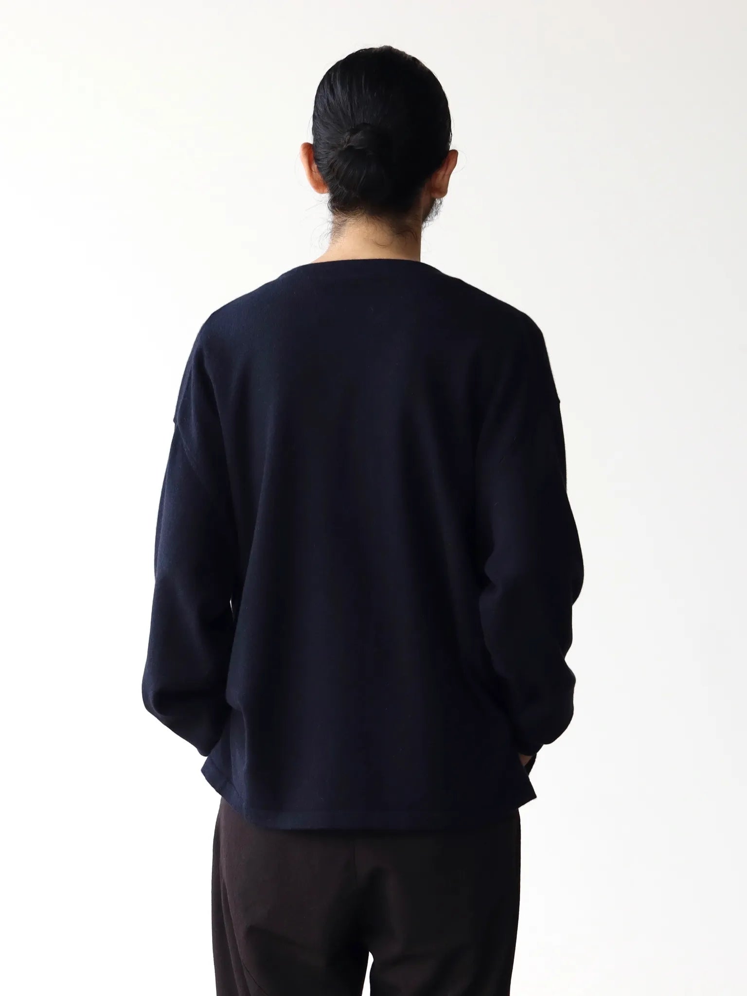 comoli-カシミヤ-コモリニット-navy-3