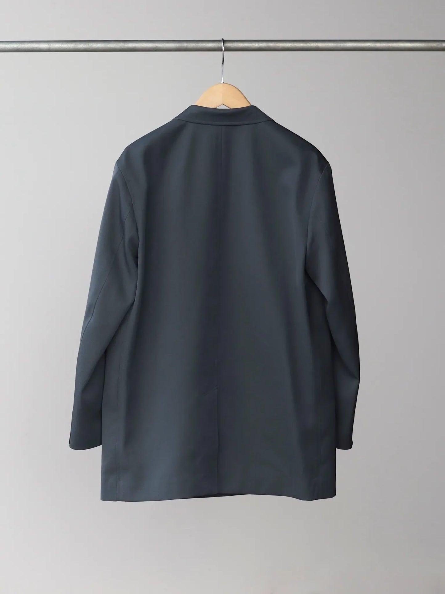 graphpaper-scale-off-wool-double-jacket-c-gray-1-2