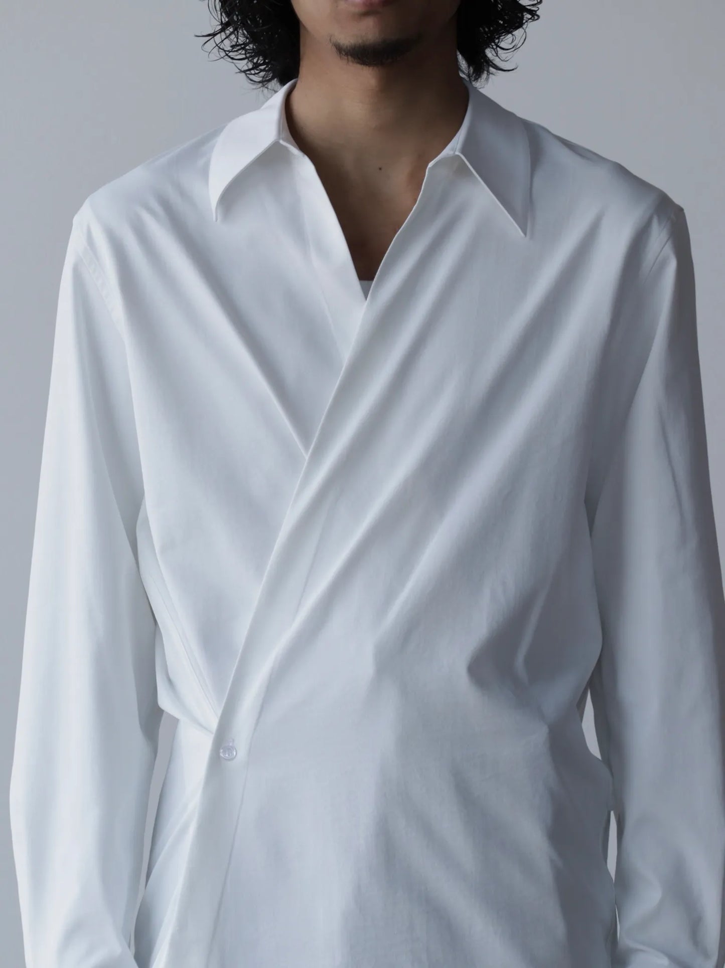 sean-suen-slanted-placket-shirt-white-2