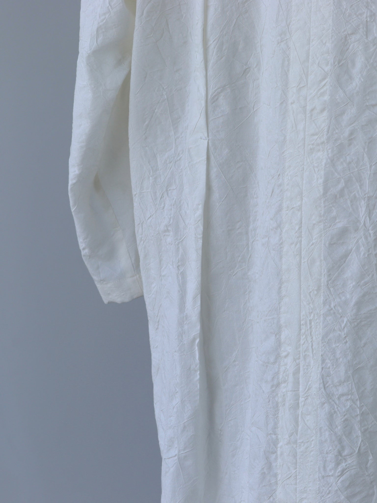 nobuyuki-matsui-long-tuck-top-white-5