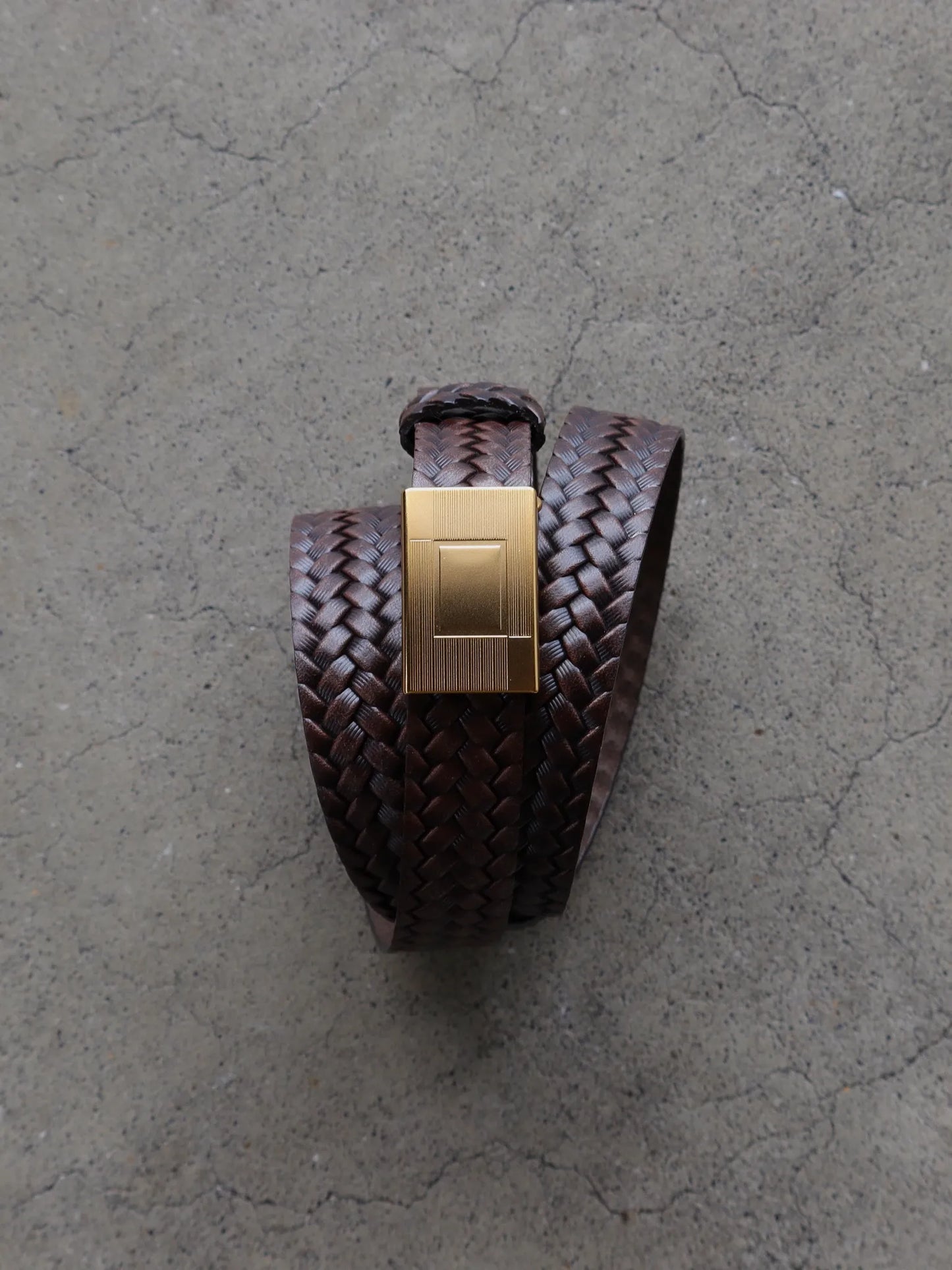 TT | BASKETWEAVE PATTERN BELT Mud Dyed Brown