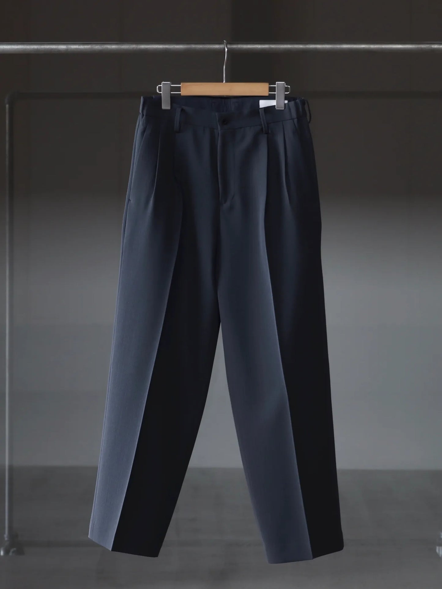 irenisa-two-tucks-wide-trousers-charcoal-1