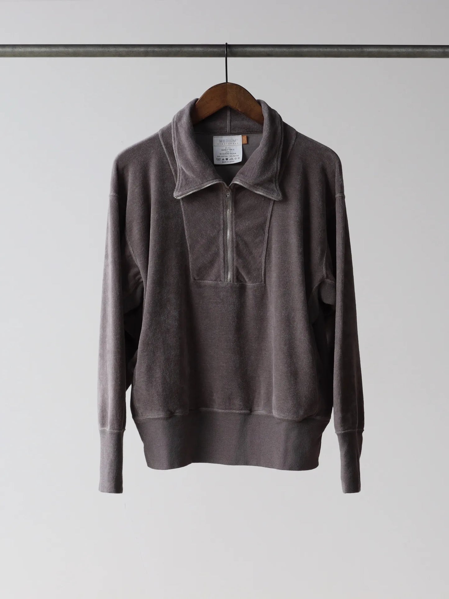 medium-sportswear-warmup-top-hi-velour-uneven-grey-1