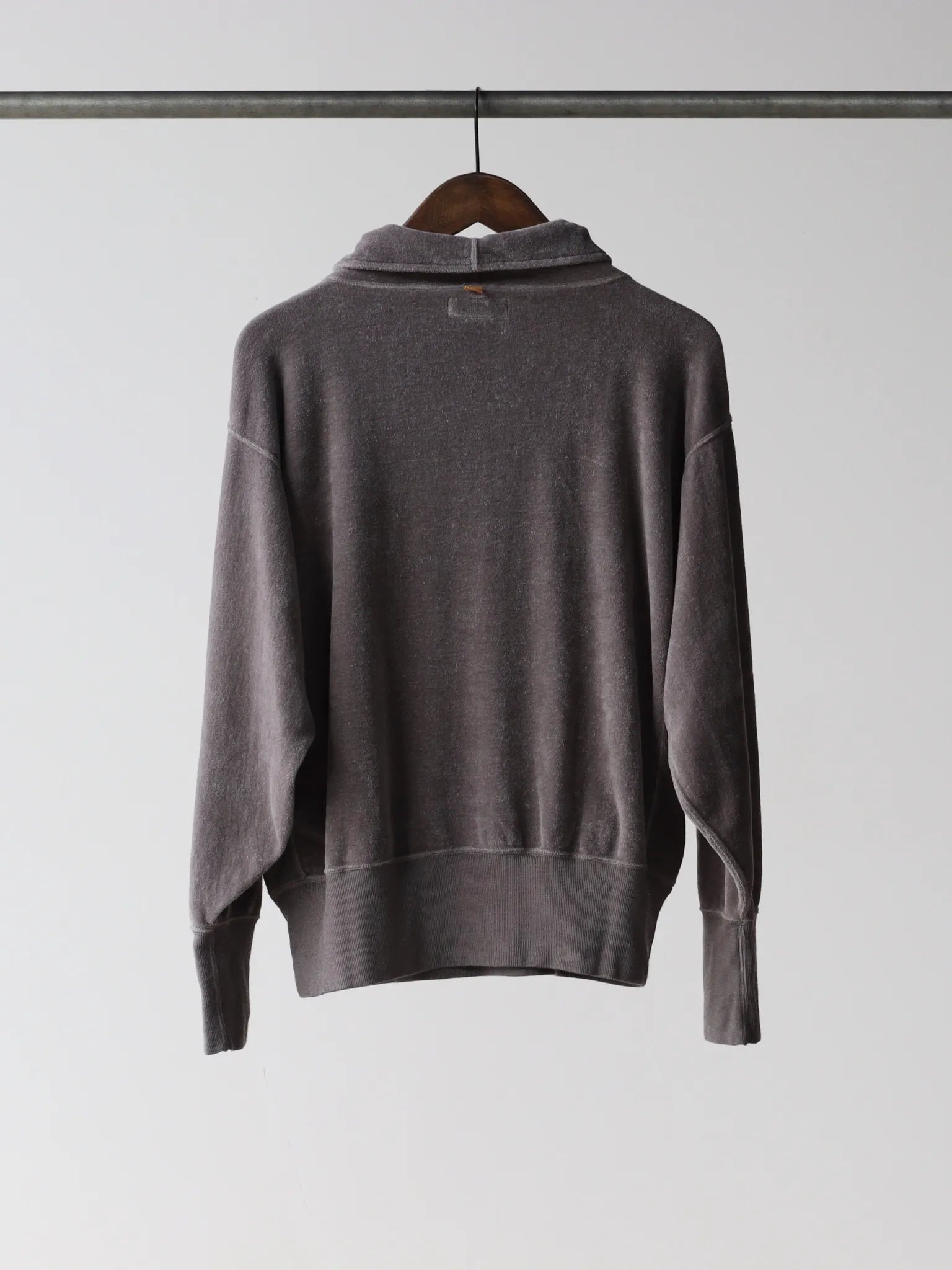 medium-sportswear-warmup-top-hi-velour-uneven-grey-2