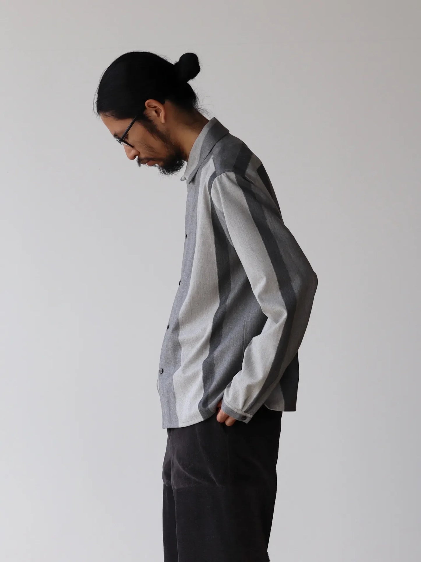 amachi-texture-fluctuation-shirt-gray-3