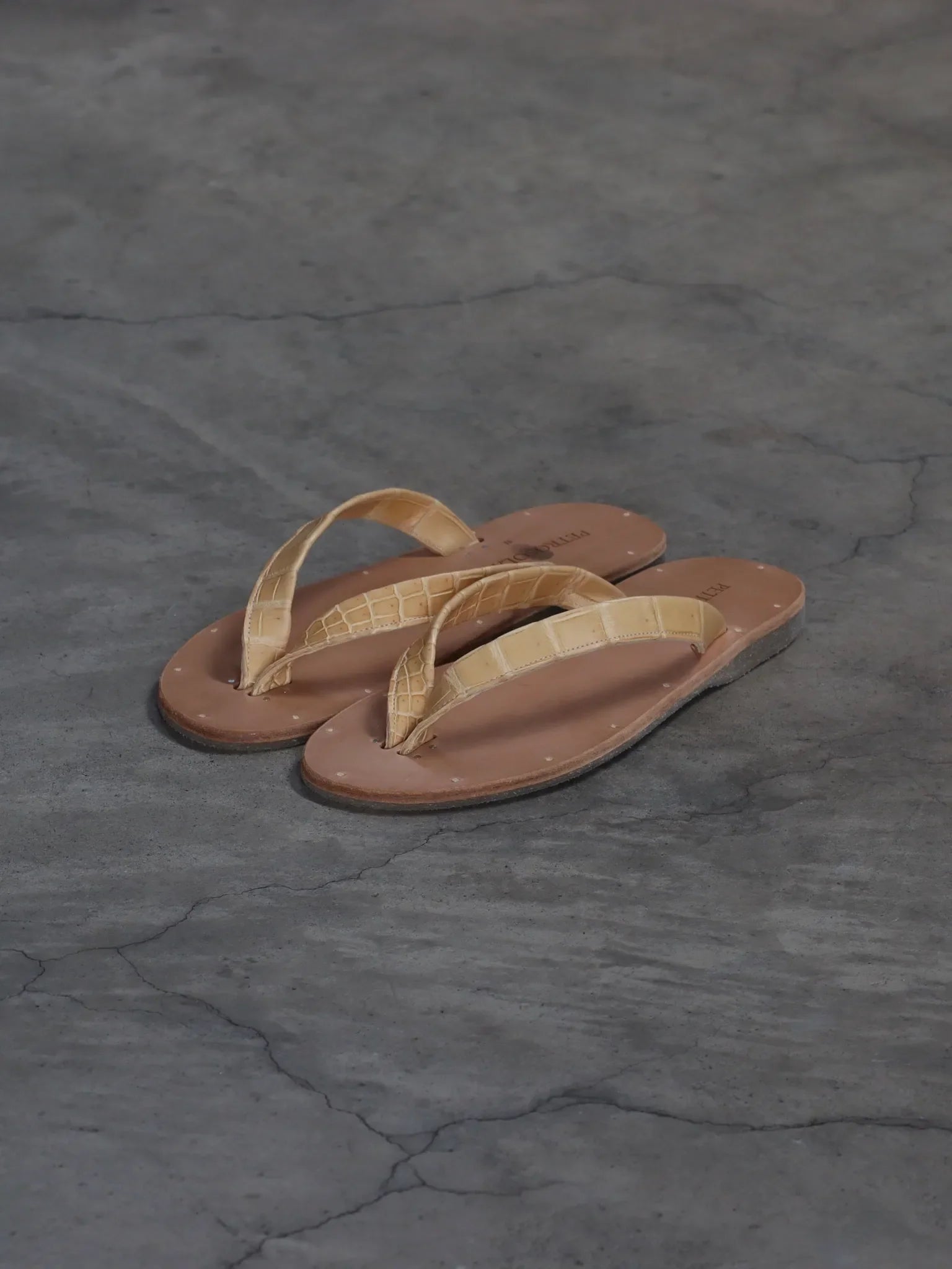 petrosolaum-b-sandals-natural-2