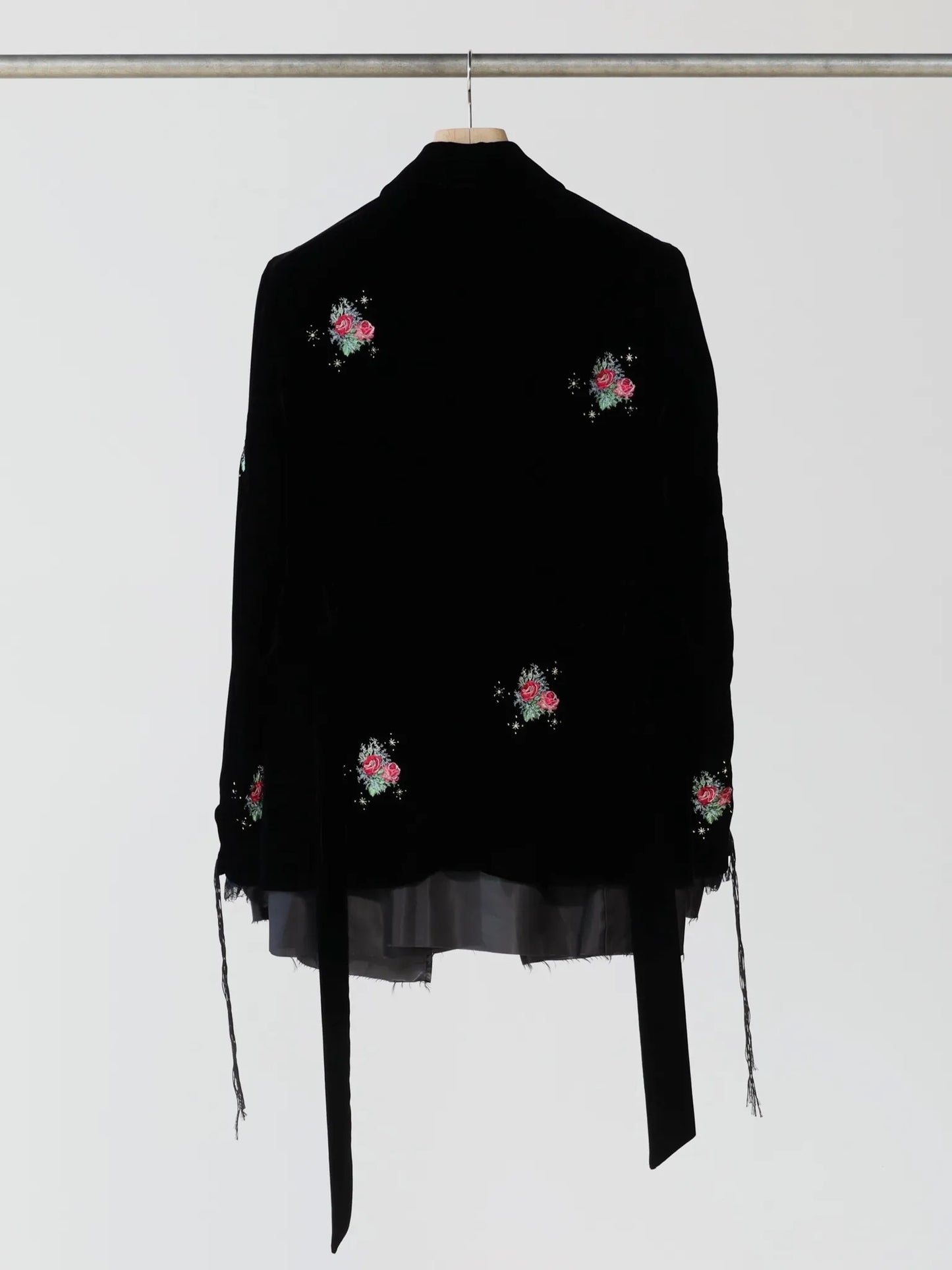 midorikawa-velvet-embroidery-jacket-black-embroidery-6