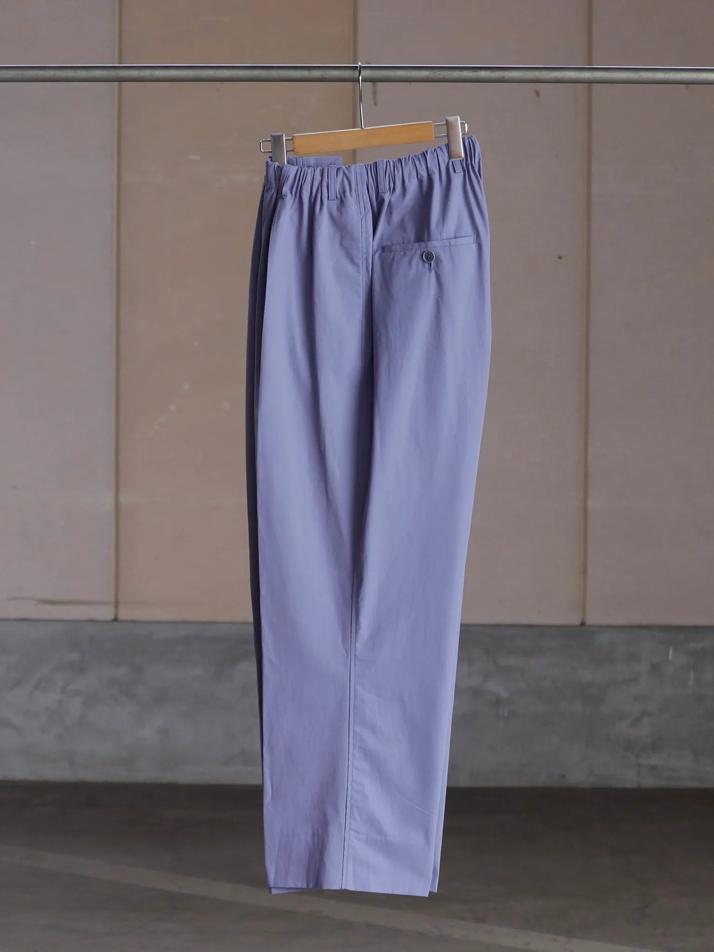 nonnotte | Draping Elastic In Tuck Wide Trousers Blue Granite