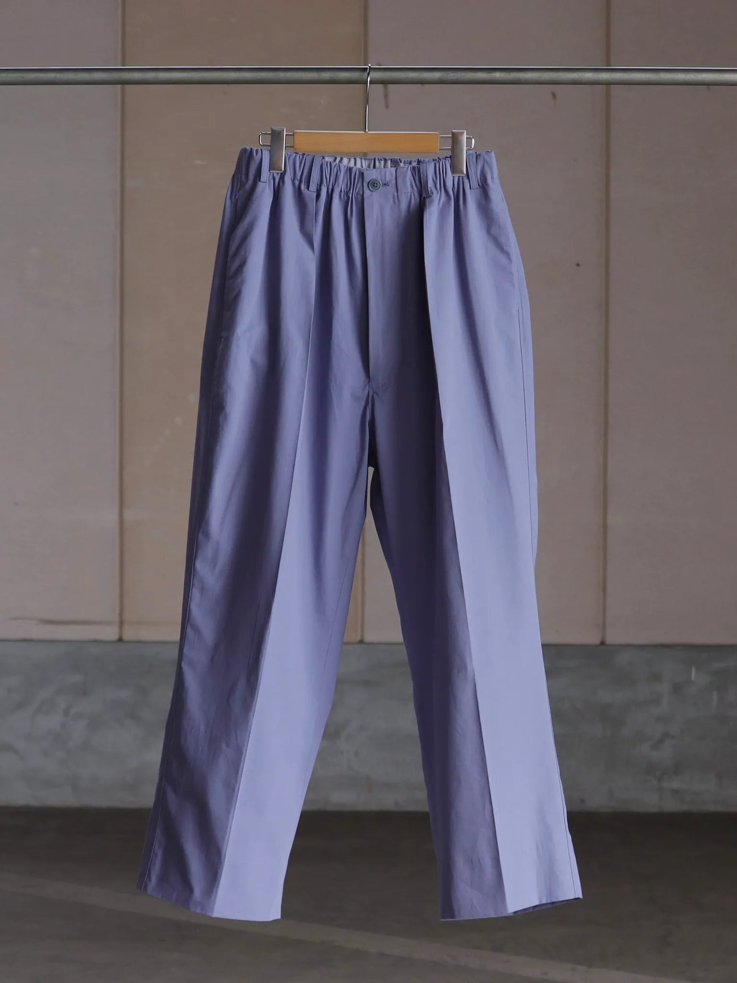 nonnotte | Draping Elastic In Tuck Wide Trousers Blue Granite