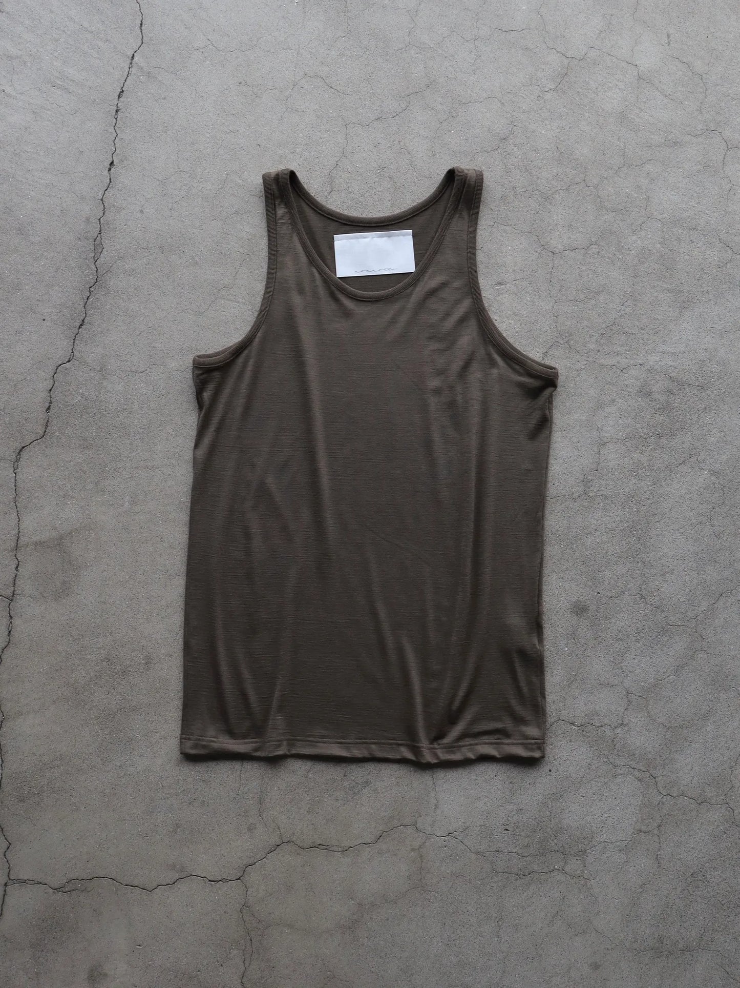 nonnotte | Standard Tank Top Olive Brown