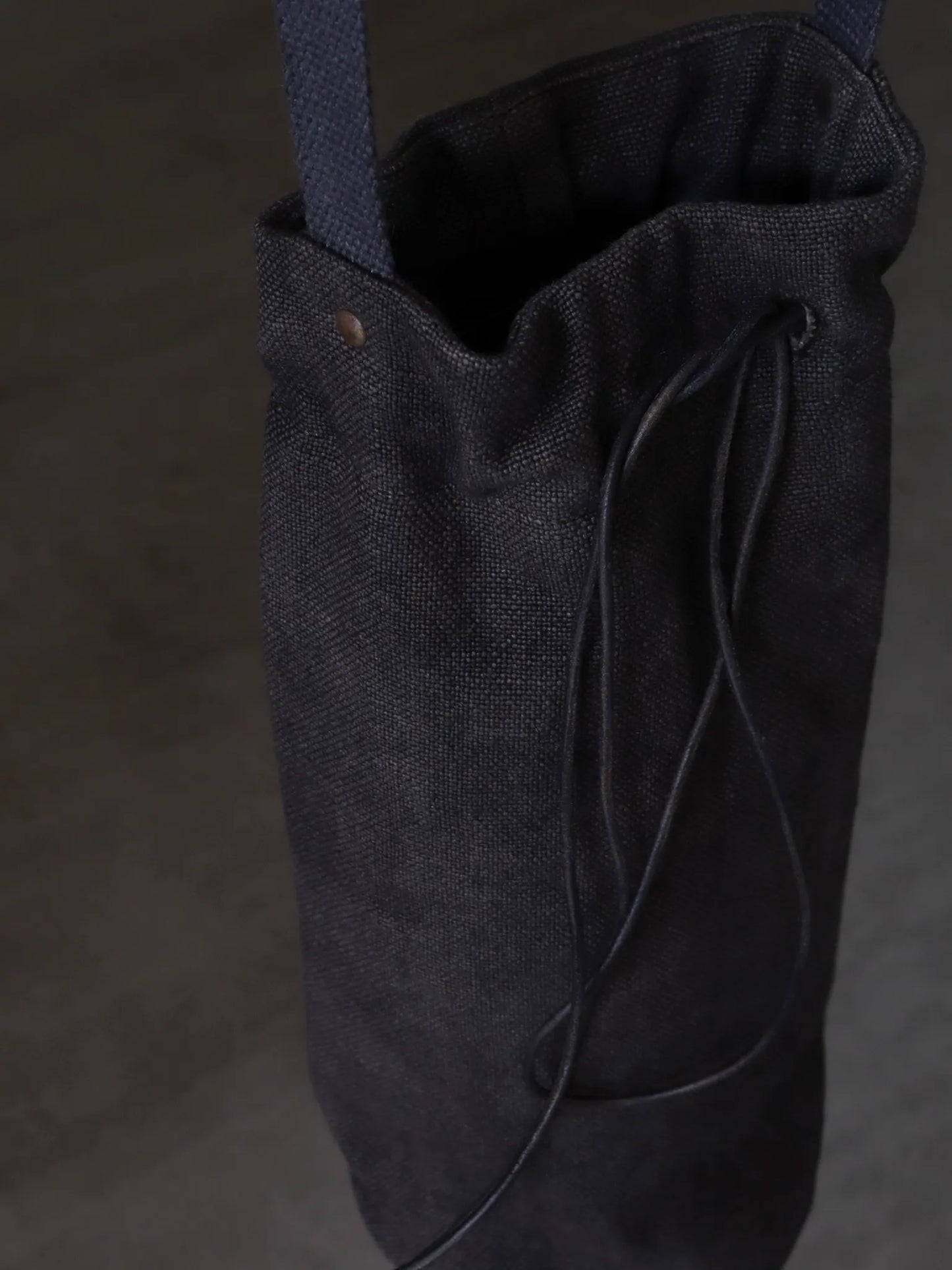 biek-verstappen-round-bag-belgian-stonewashed-linen-4