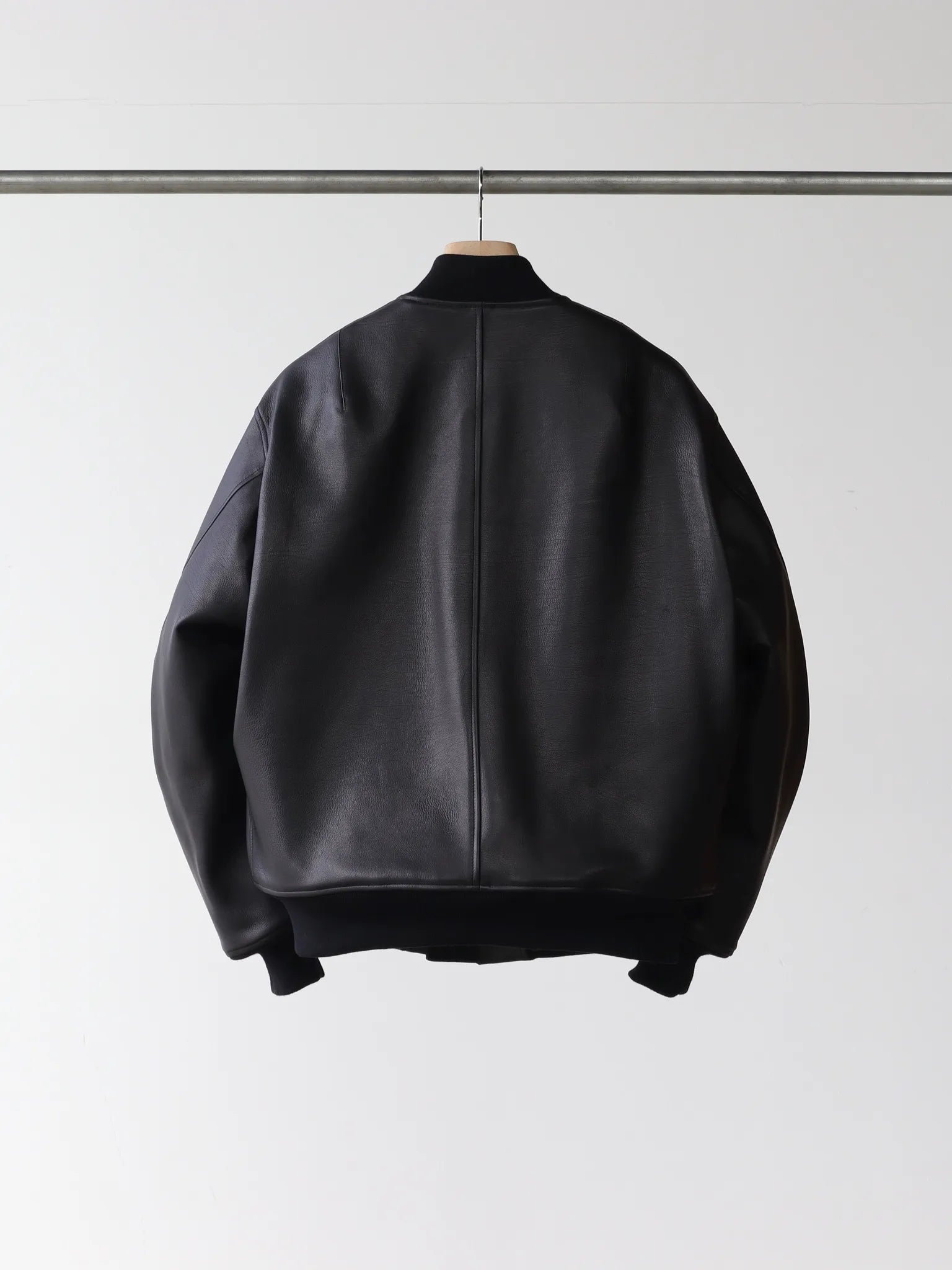 COMOLI Calfskin Zip Blouson BLACK | CASANOVA&CO Online Store COMOLI Calfskin Zip Blouson BLACK | CASANOVA&CO Online Store