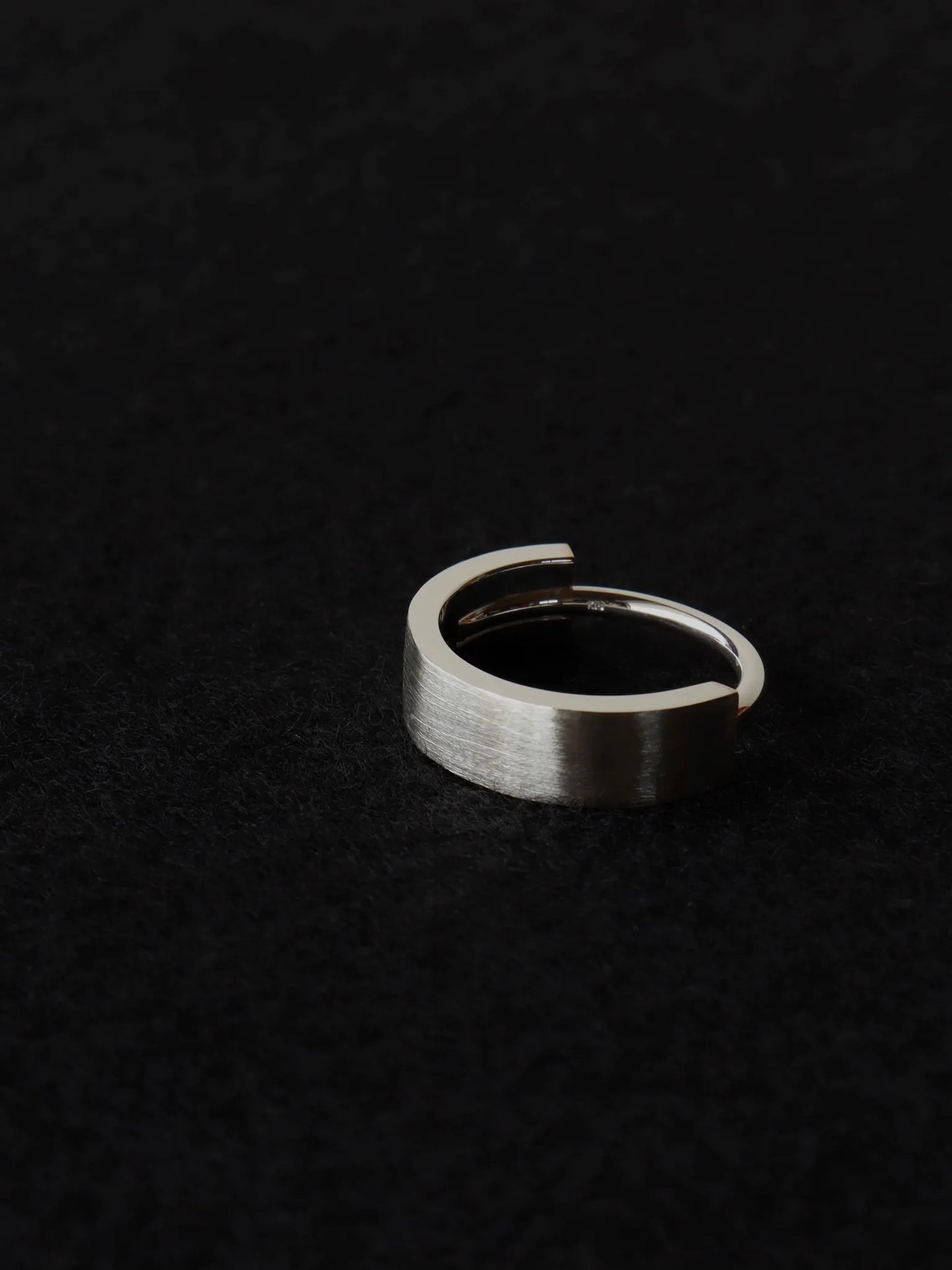 irenisa-combined-ring-wide-silver-1