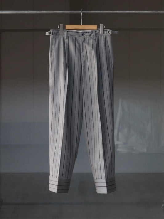 HEM BAND ONE TUCKS TROUSERS GRAY STRIPE