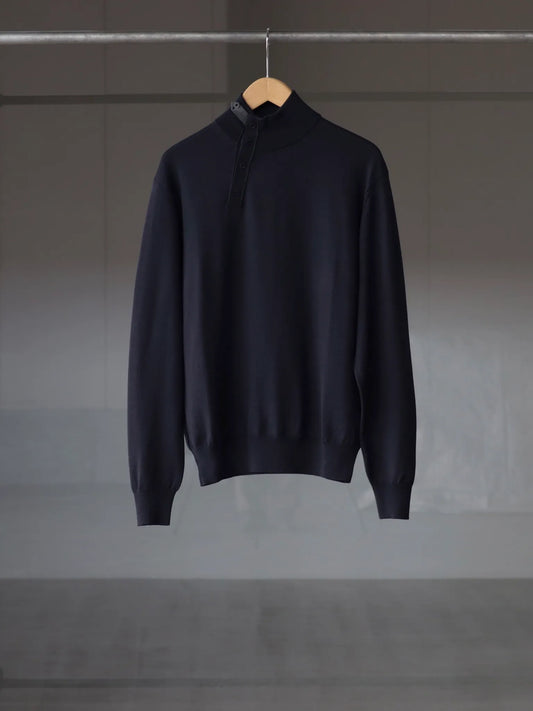 LEATHER TAB KNIT PULLOVER NAVY BLACK