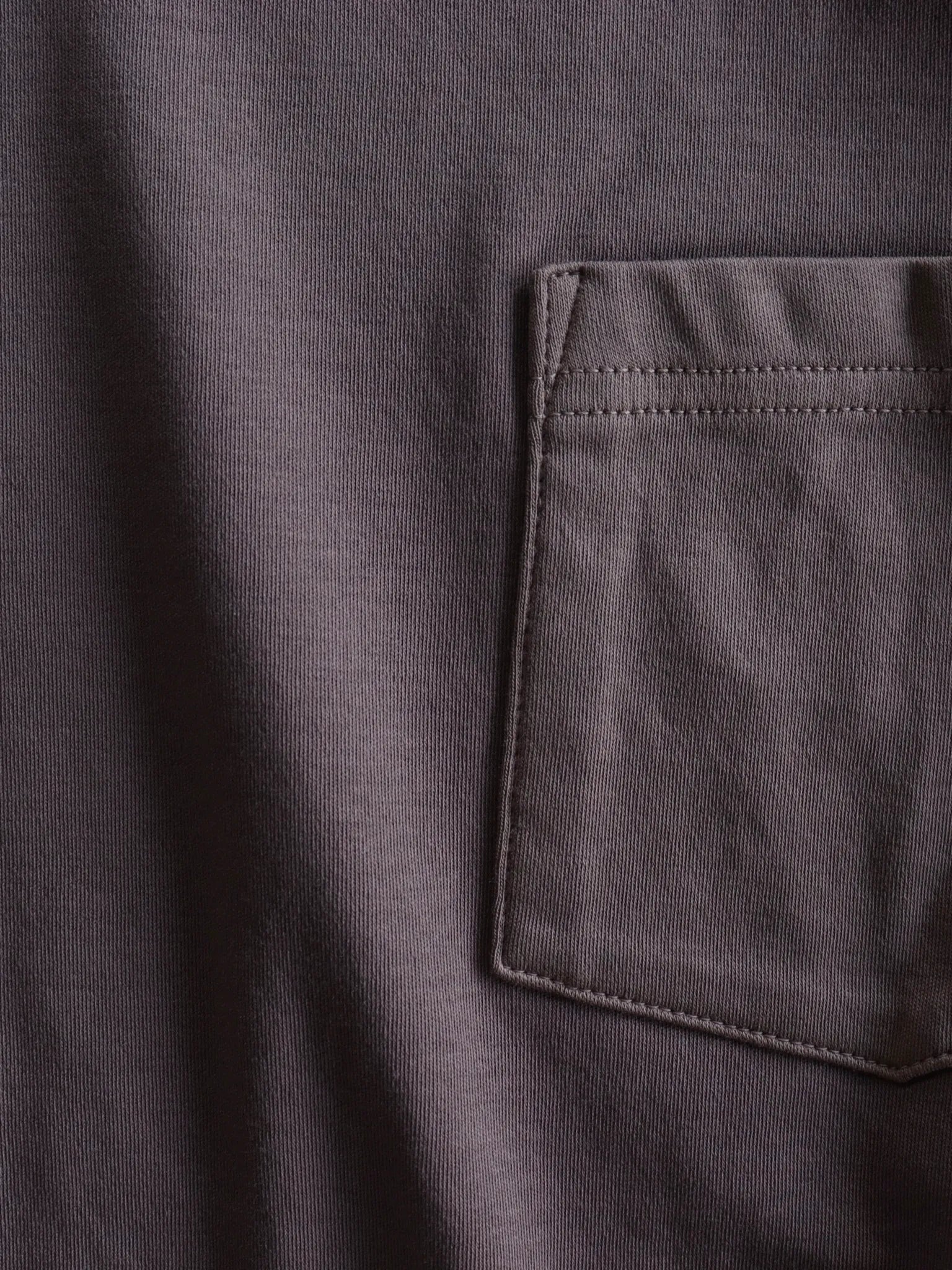 the-inoue-brothers-garment-dye-pocket-l-s-t-shirt-ash-brown-5