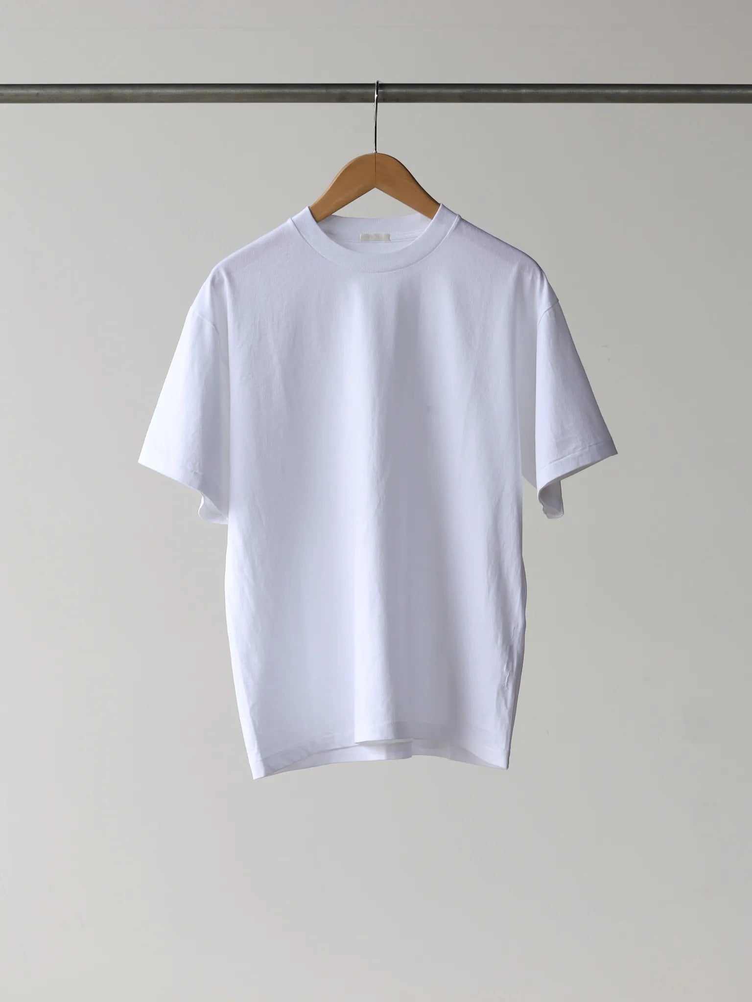 comoli-コットンジャージ-半袖tシャツ-white-1