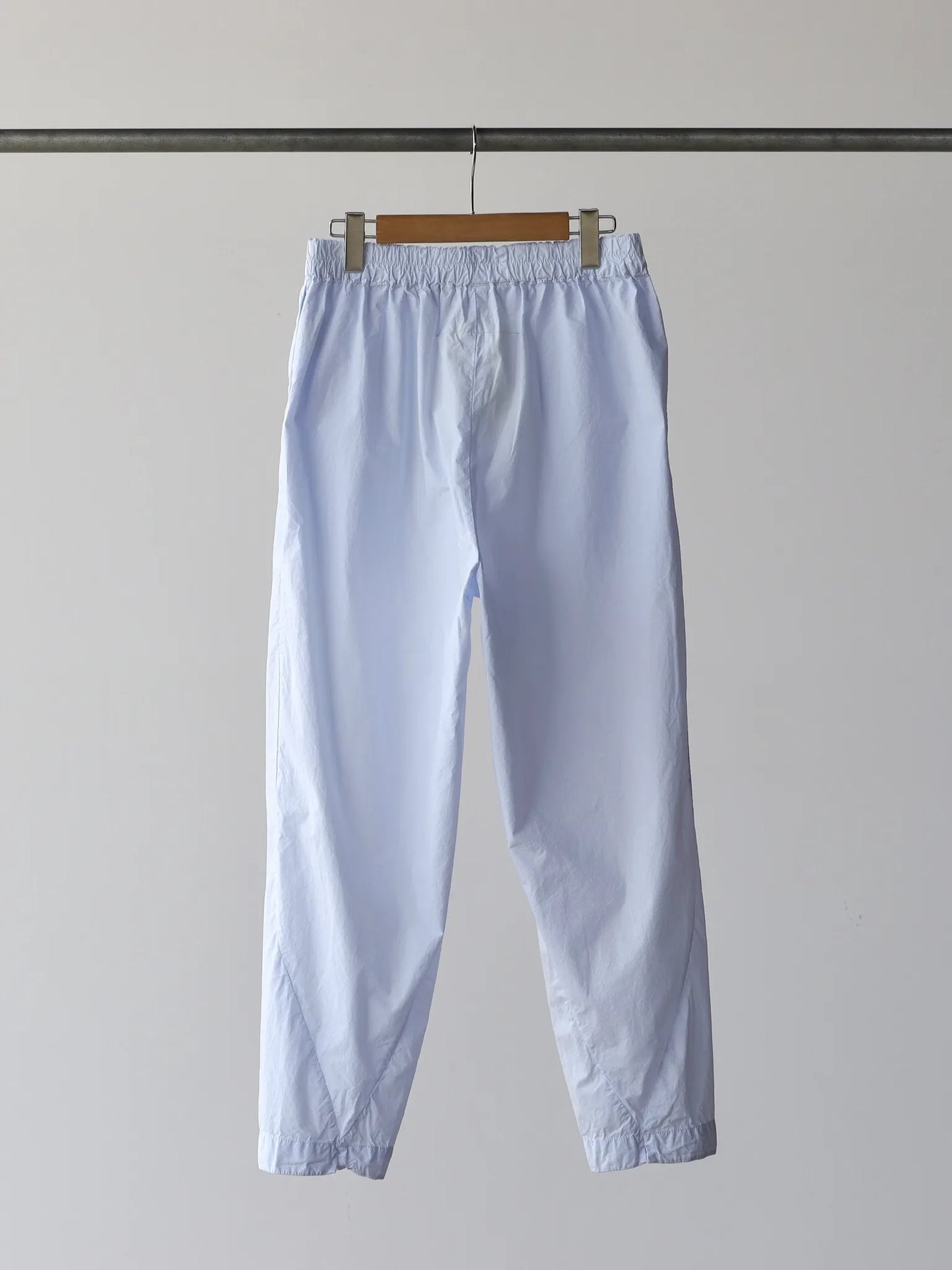 toogood-the-acrobat-trouser-poplin-porcelain-2