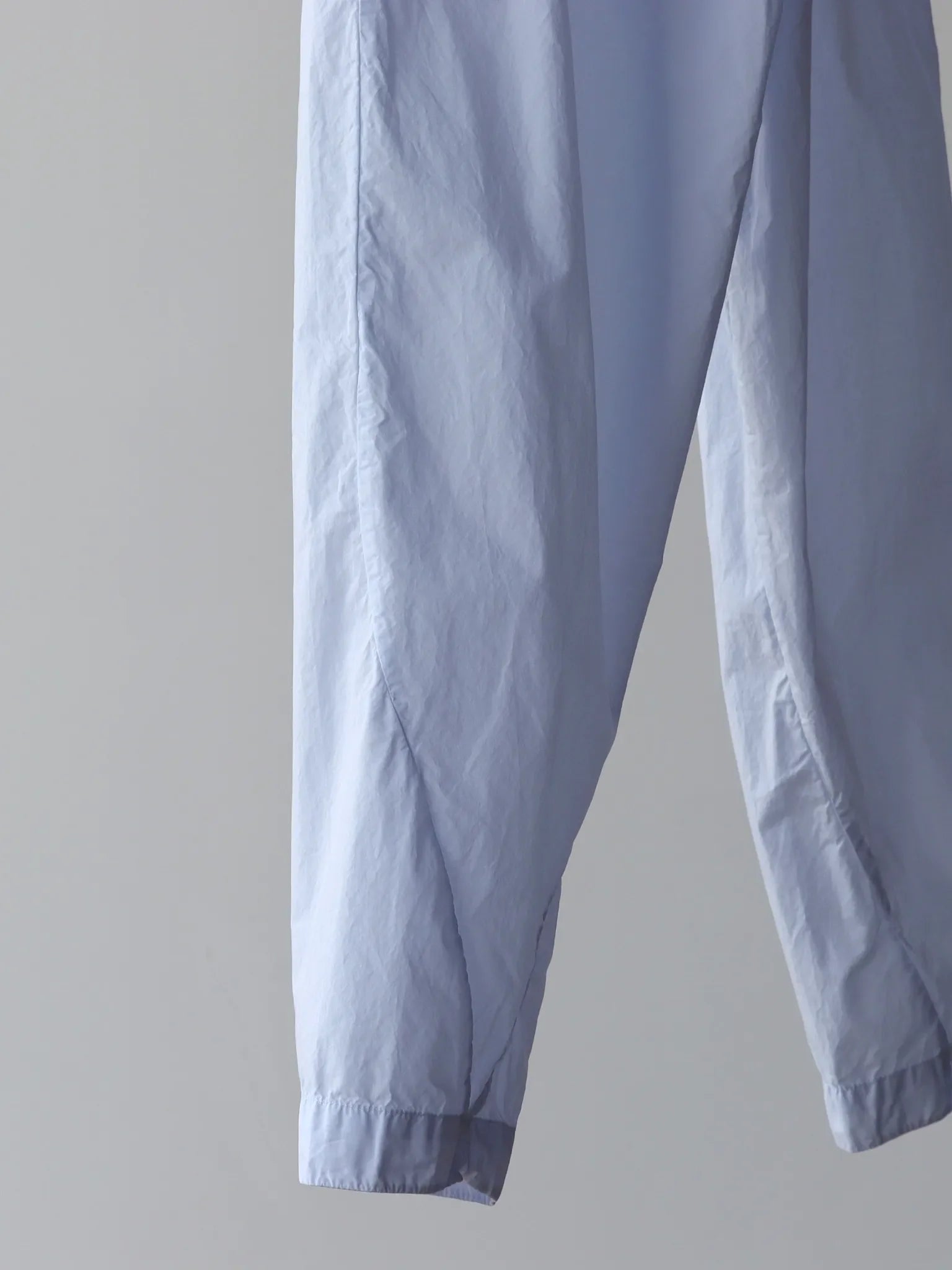 toogood-the-acrobat-trouser-poplin-porcelain-5