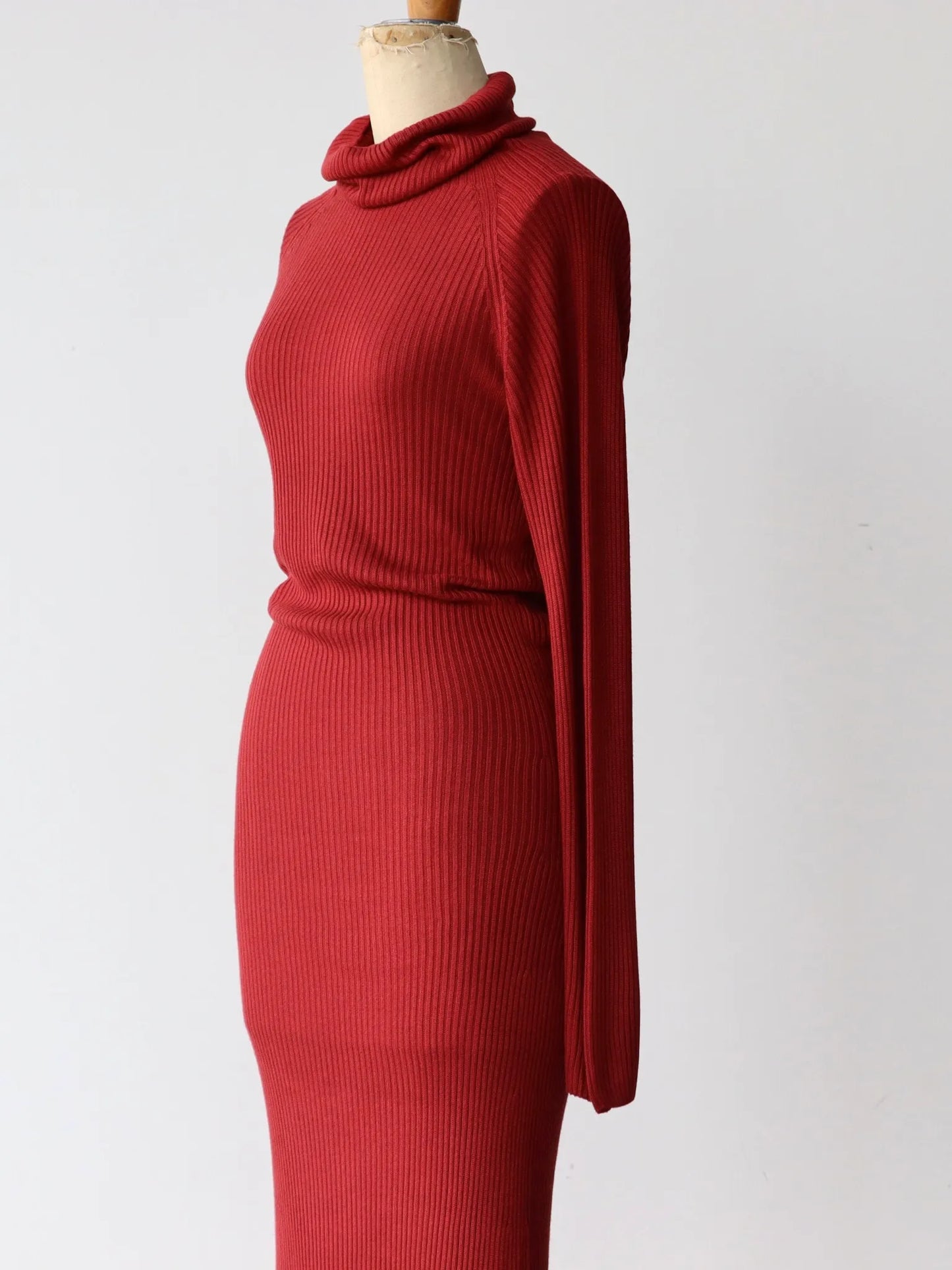 kakan-wg-highneck-dress-vermilion-3