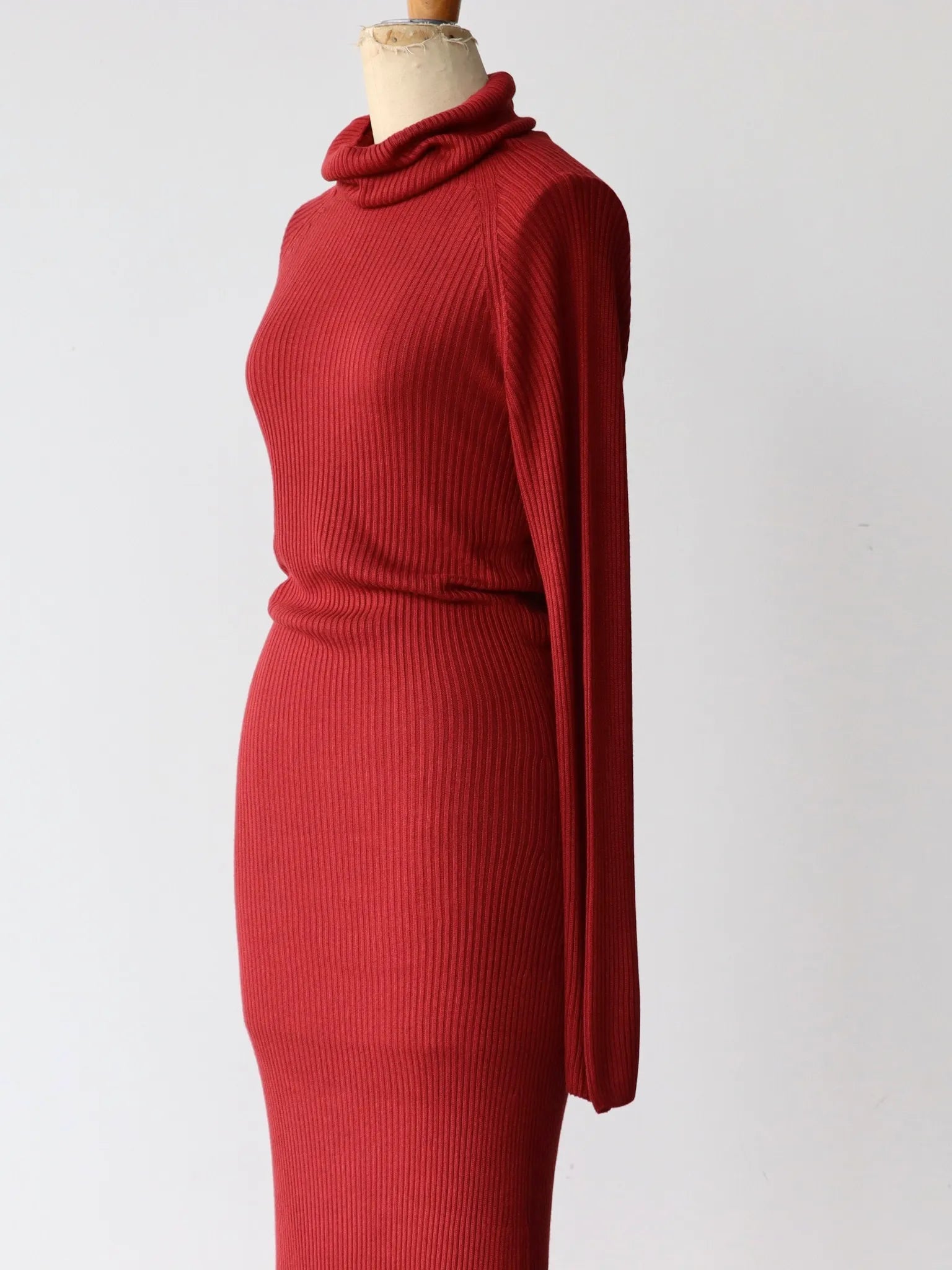 kakan-wg-highneck-dress-vermilion-3