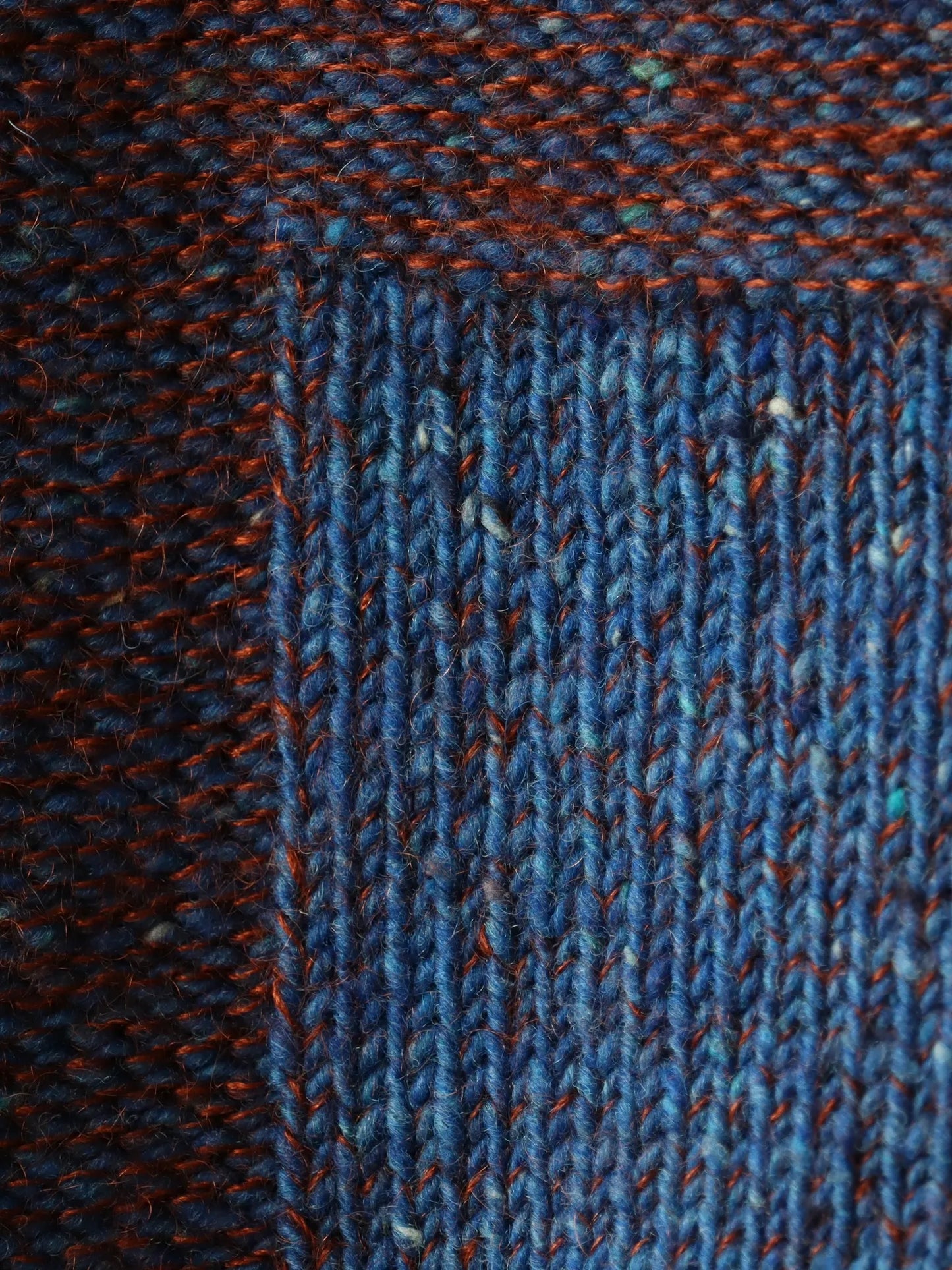 amachi-macrocell-knit-blue-4