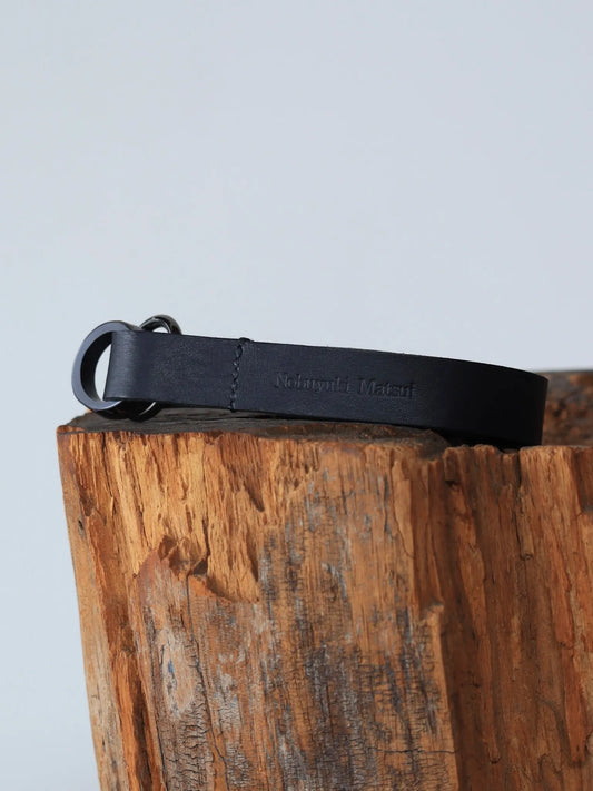 Nobuyuki Matsui | Horn buckle leather belt BlackNatural