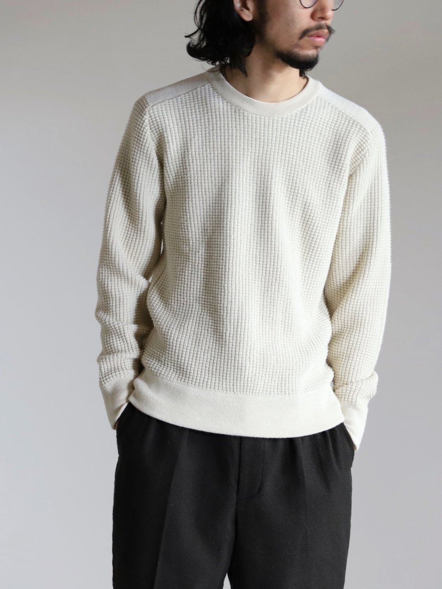 the-inoue-brothers-baby-alpaca-waffle-crew-natural-white-1