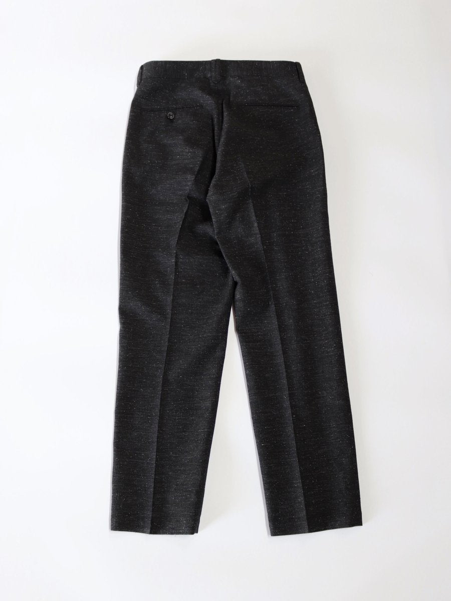 tilt-the-authentics-1-tuck-slim-trousers-melange-black-2